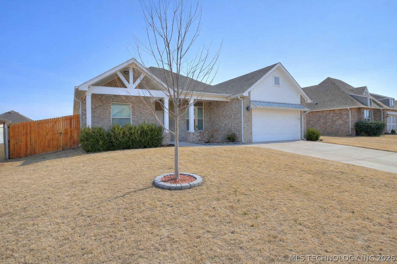 7315 E Oak Ridge Street Broken Arrow OK 74014