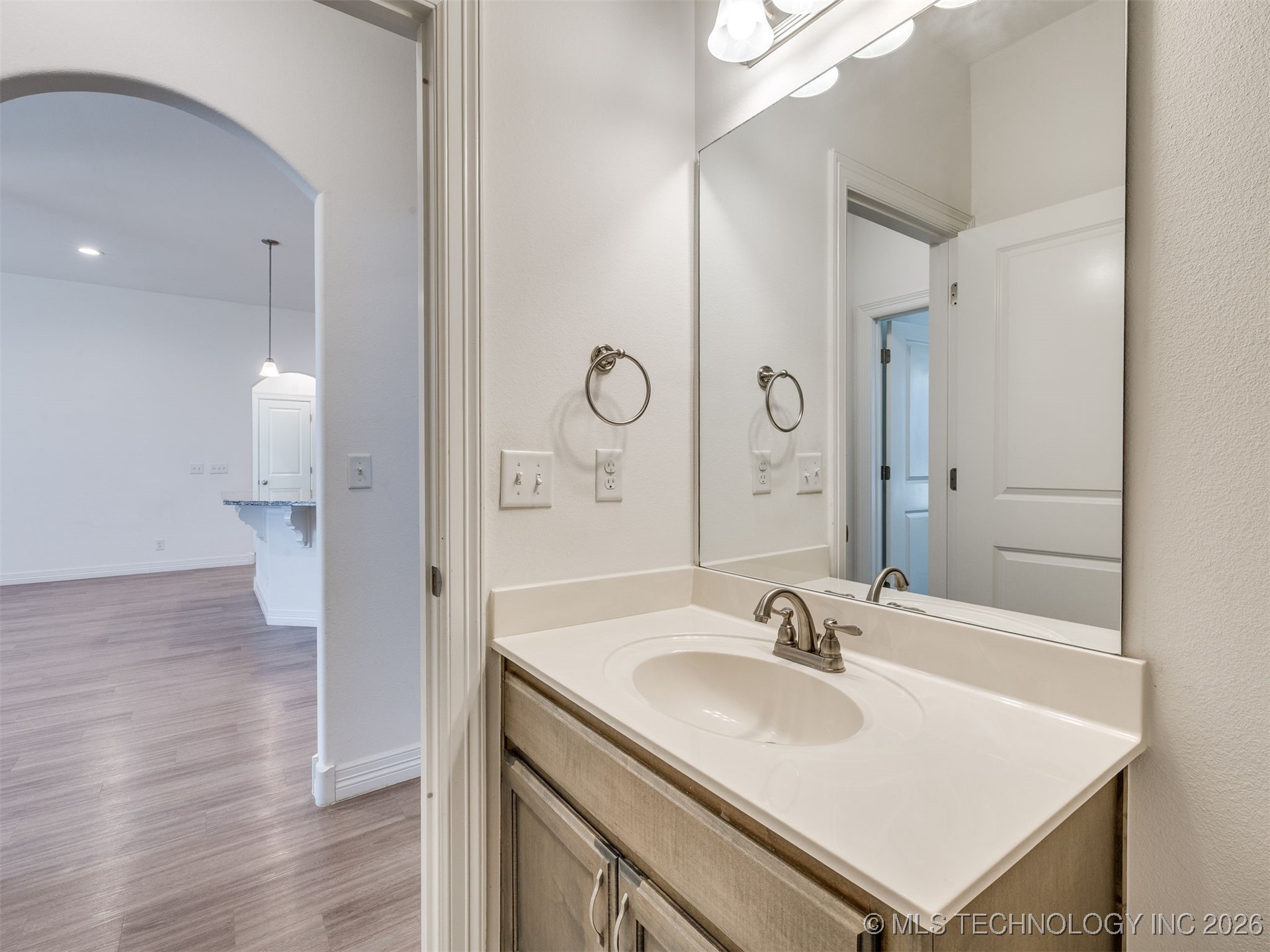 7315 E Oak Ridge Street Broken Arrow OK 74014