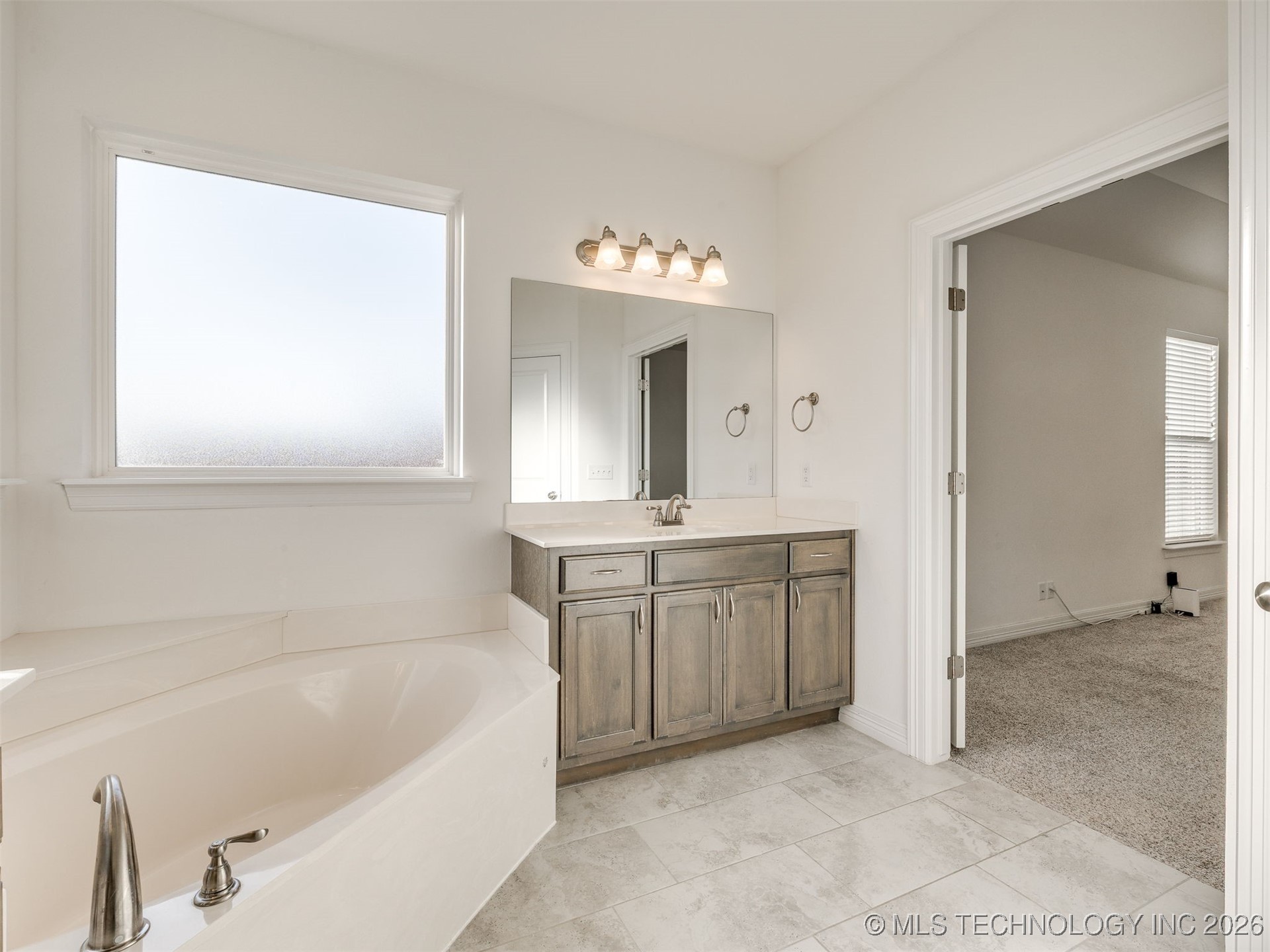 7315 E Oak Ridge Street Broken Arrow OK 74014