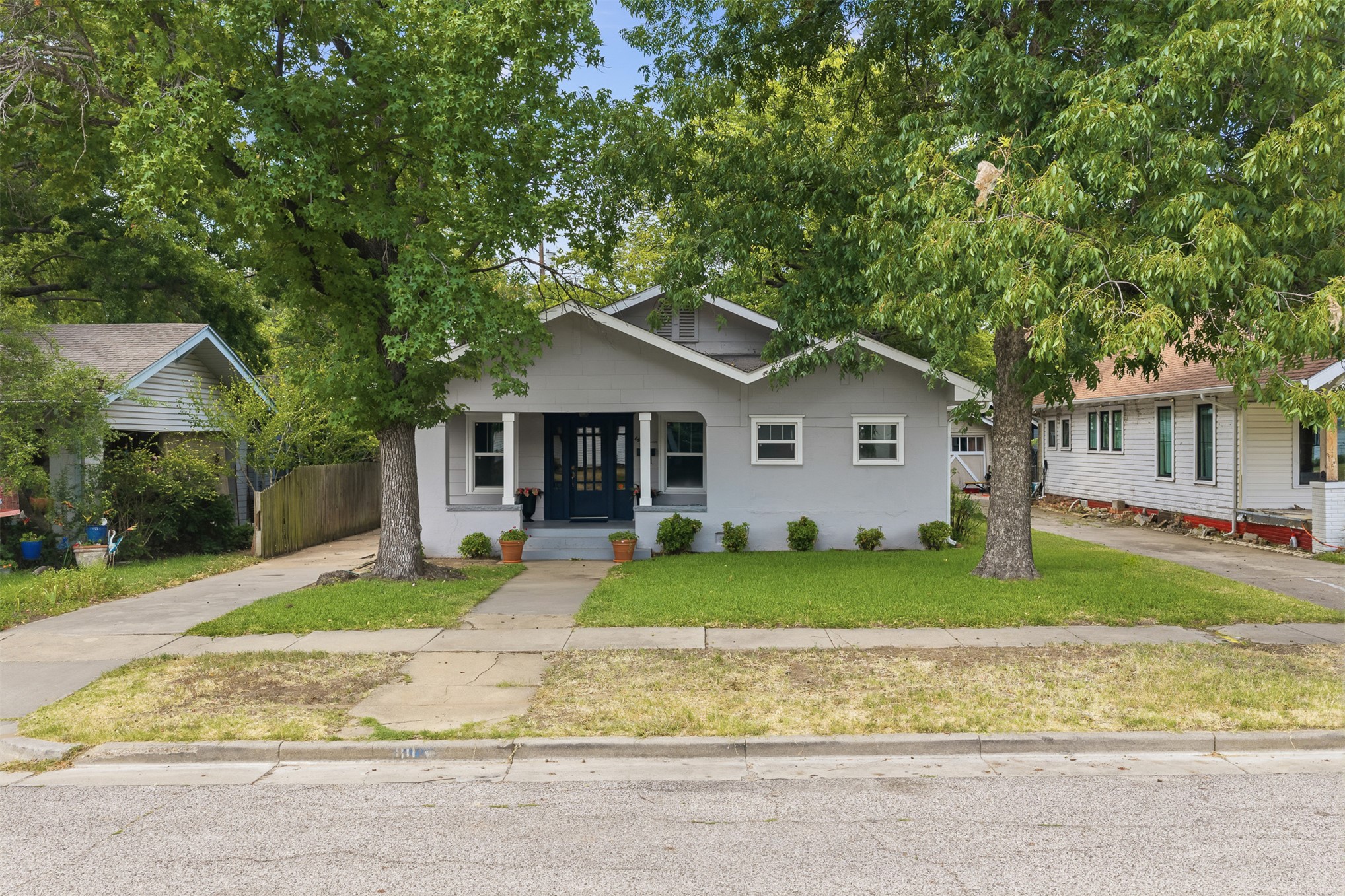 811 3rd SW Ardmore OK 73401