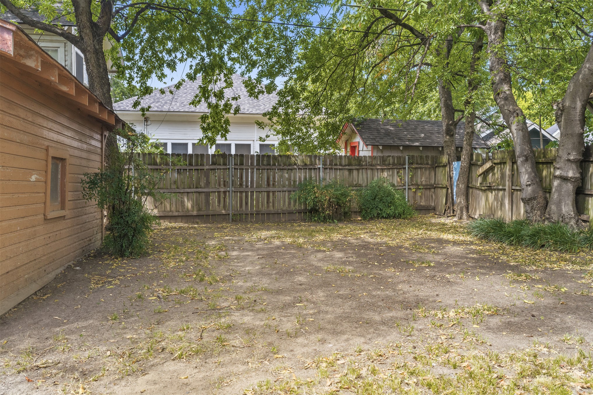 811 3rd SW Ardmore OK 73401