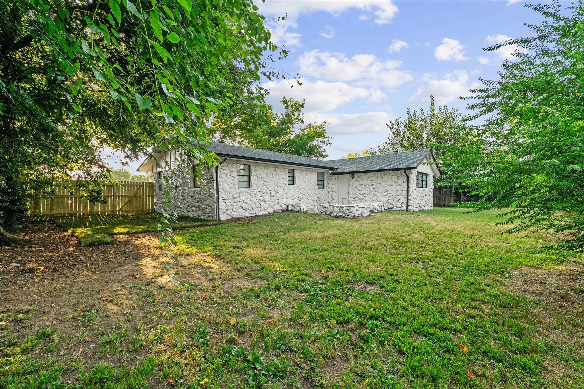 1017 N Hickory Place Broken Arrow OK 74012