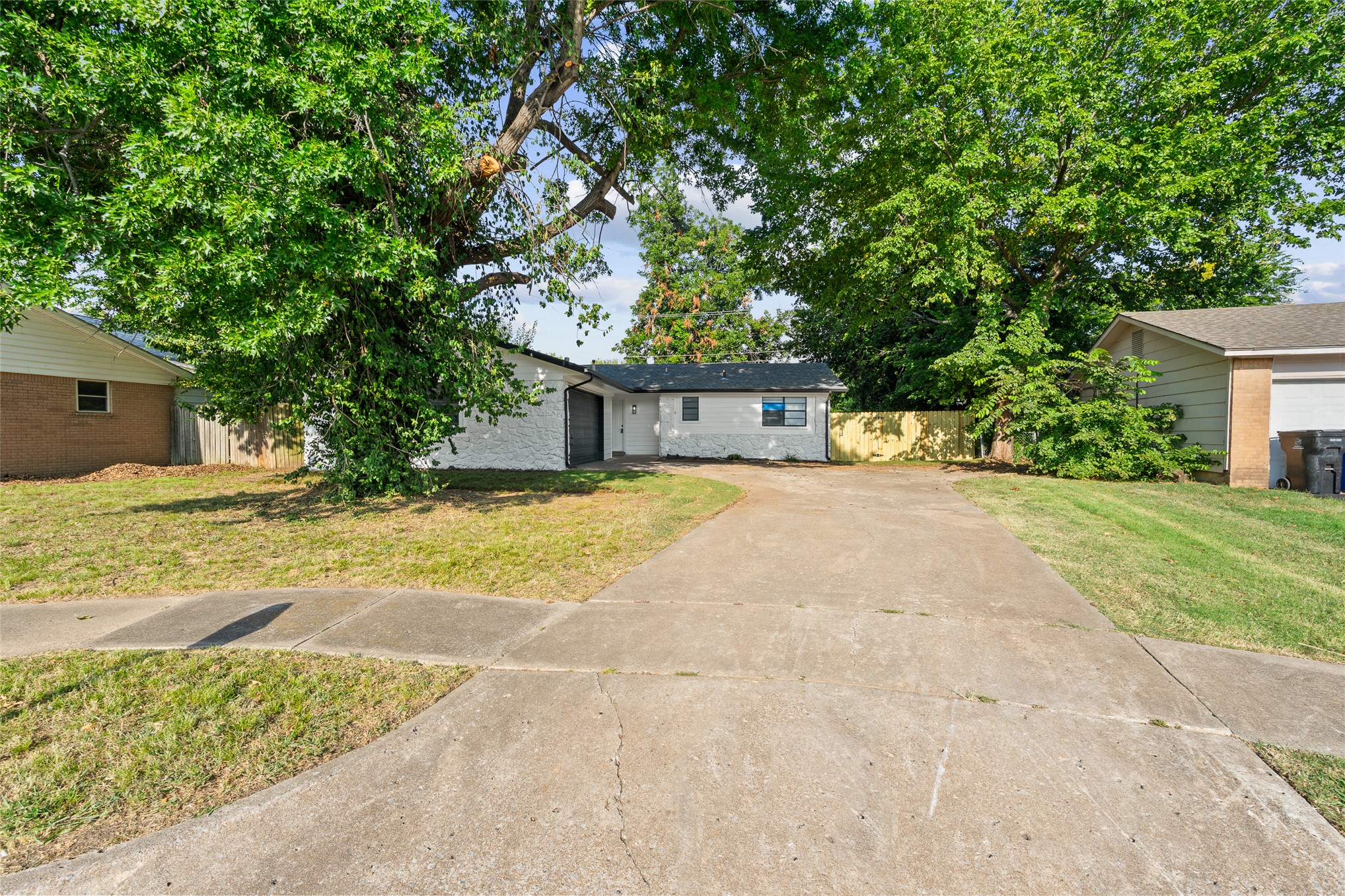 1017 N Hickory Place Broken Arrow OK 74012