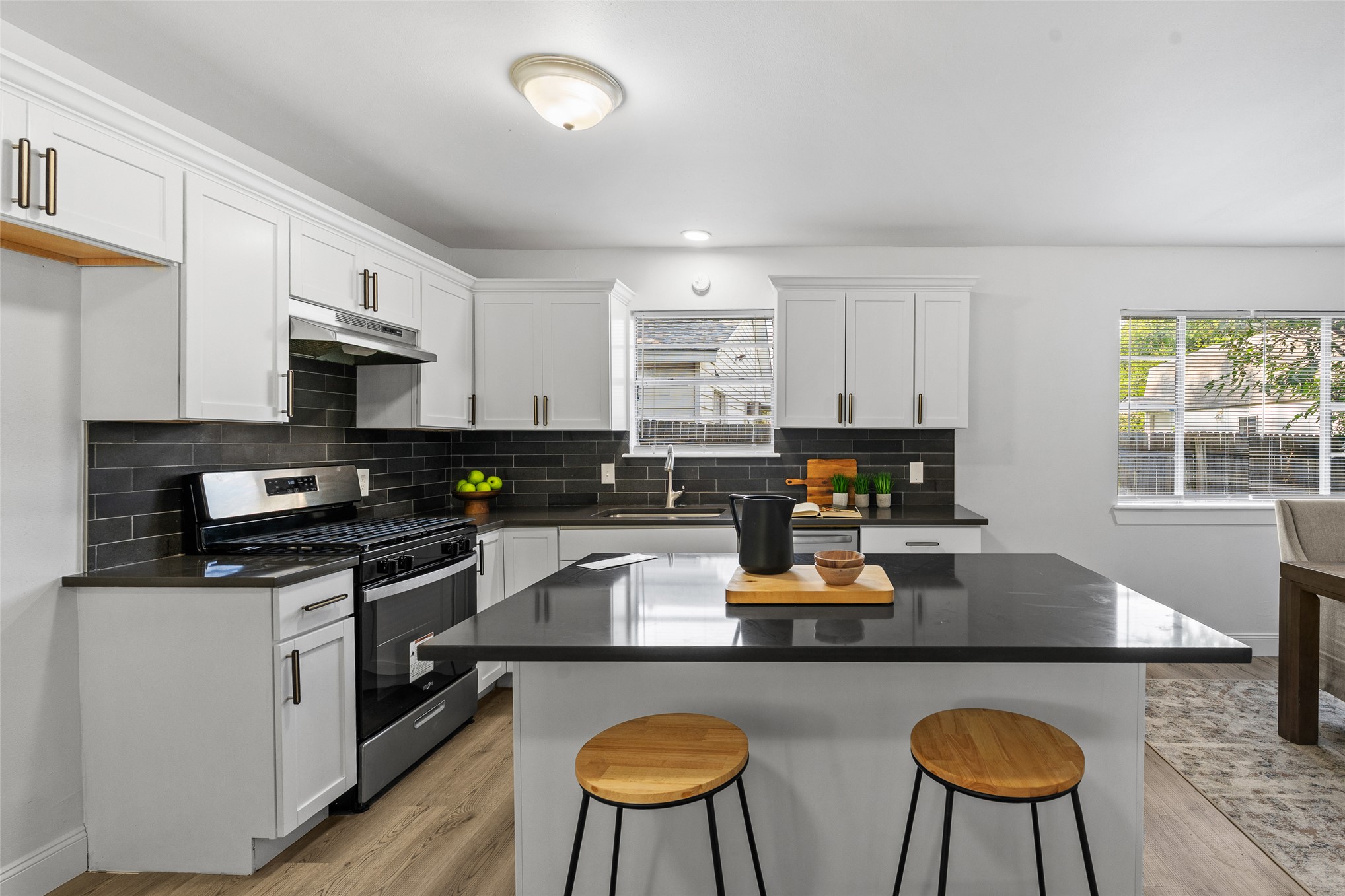 1017 N Hickory Place Broken Arrow OK 74012