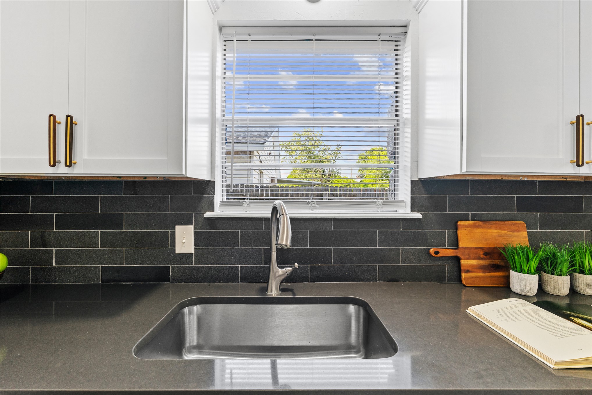 1017 N Hickory Place Broken Arrow OK 74012
