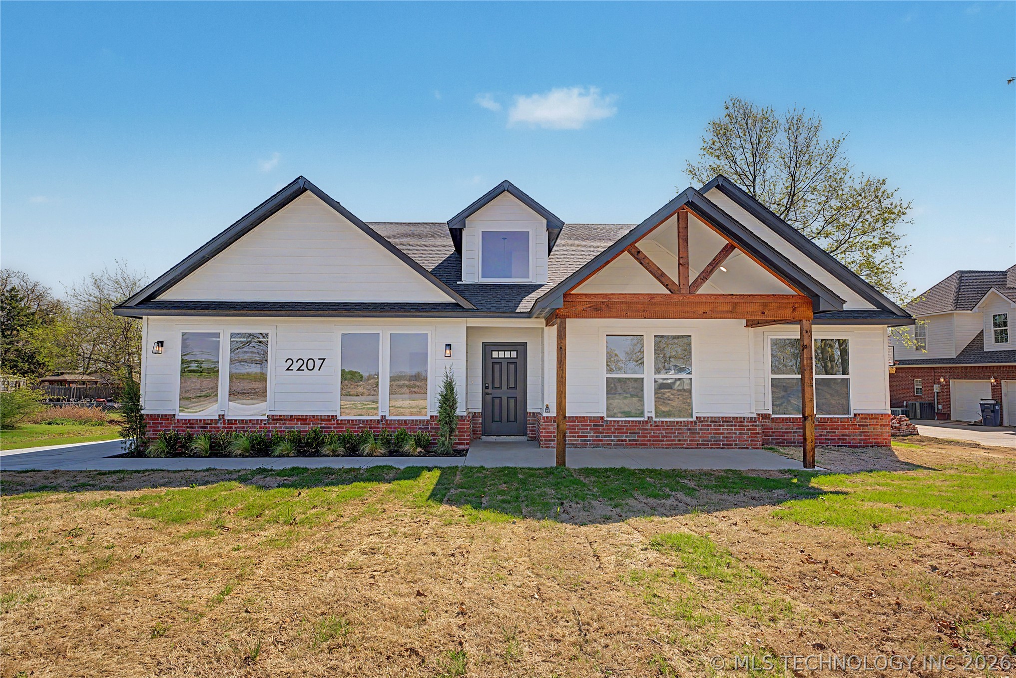 2207 Airport Road Cleveland OK 74020