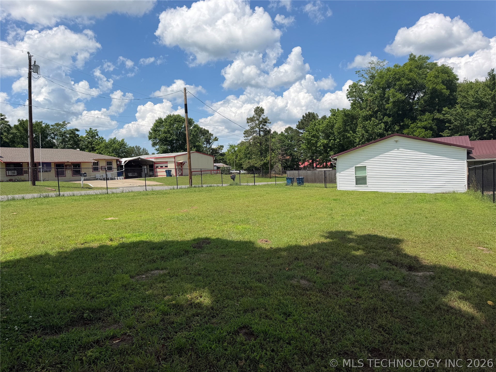 102 N 3rd Street Hartshorne OK 74547