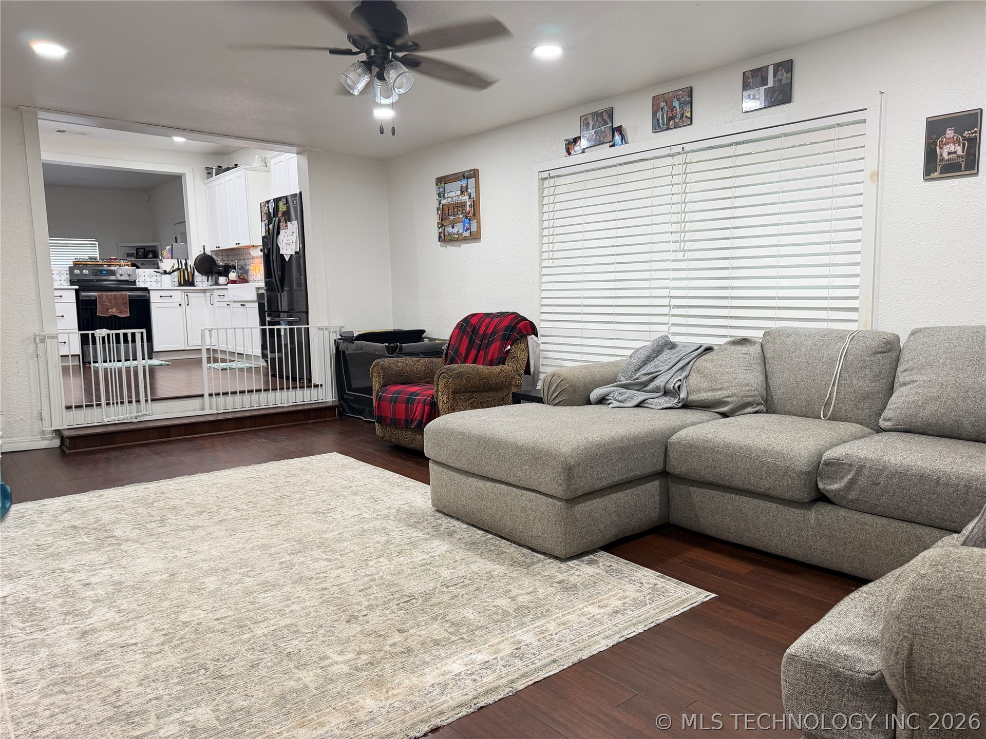 102 N 3rd Street Hartshorne OK 74547
