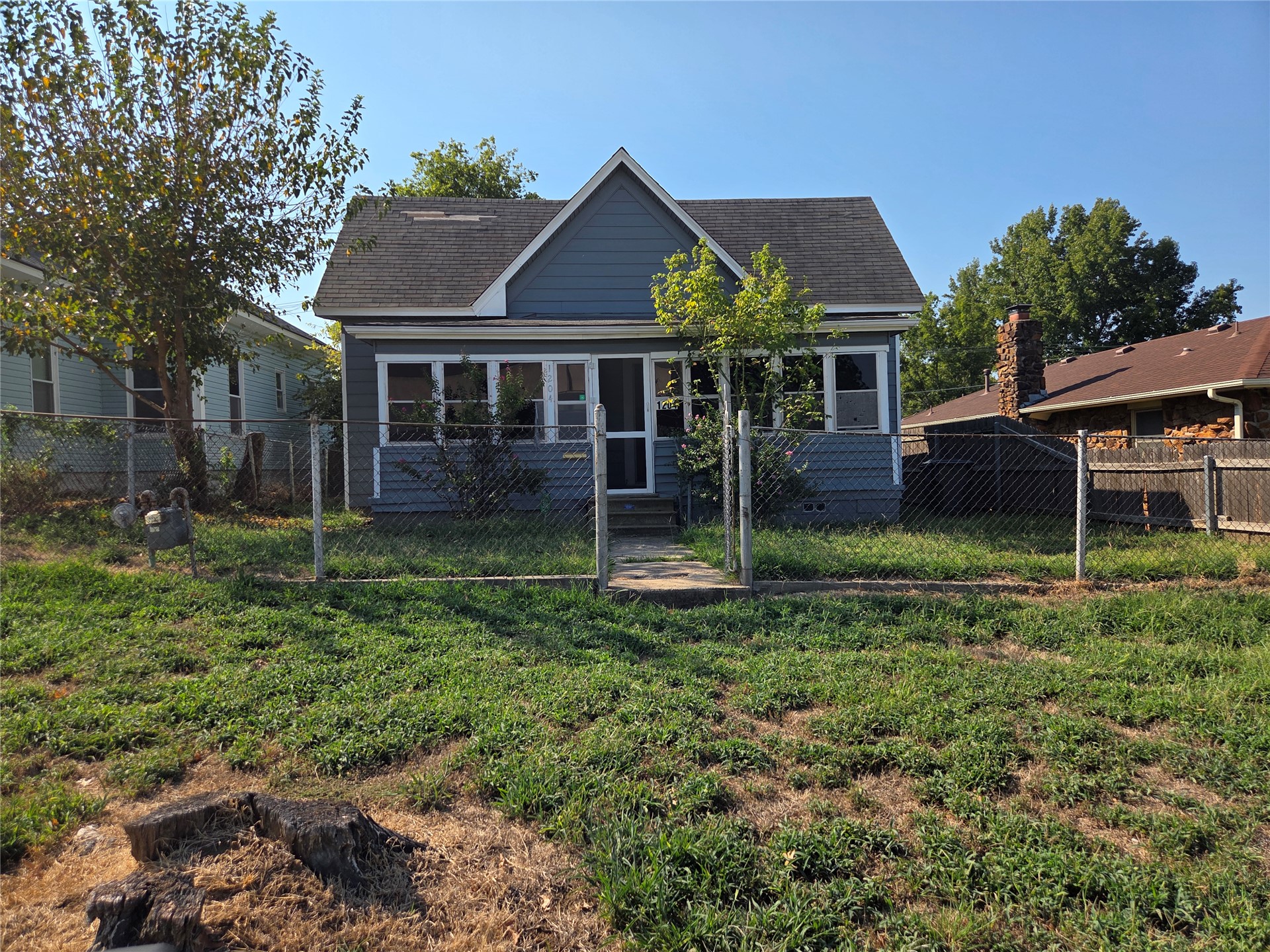 1204 E Lincoln Avenue Sapulpa OK 74066