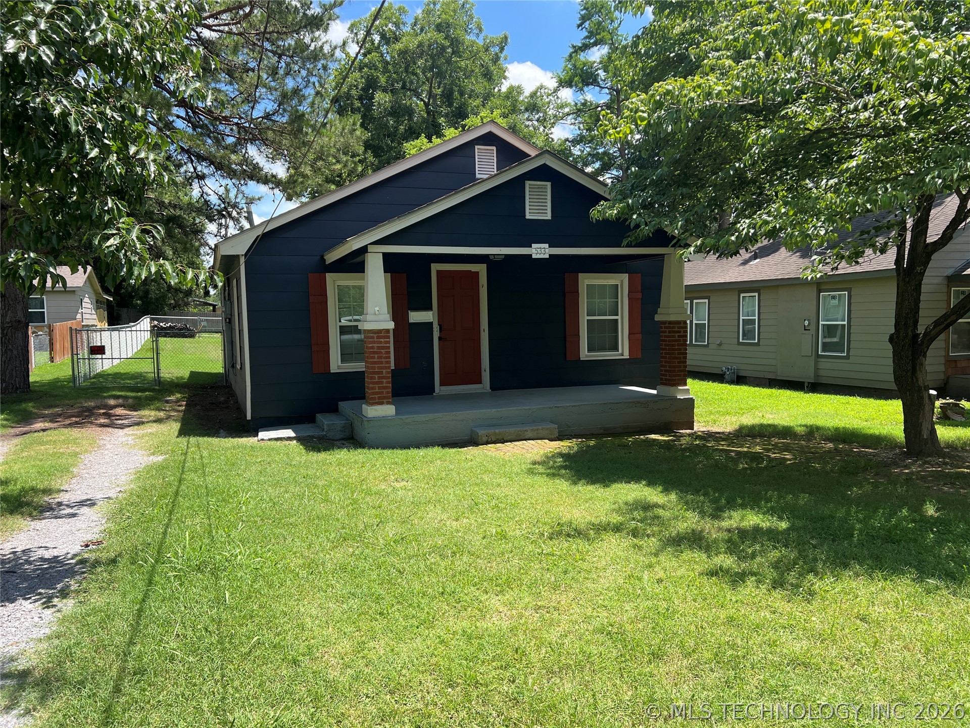 533 S Cherokee Avenue Tahlequah OK 74464