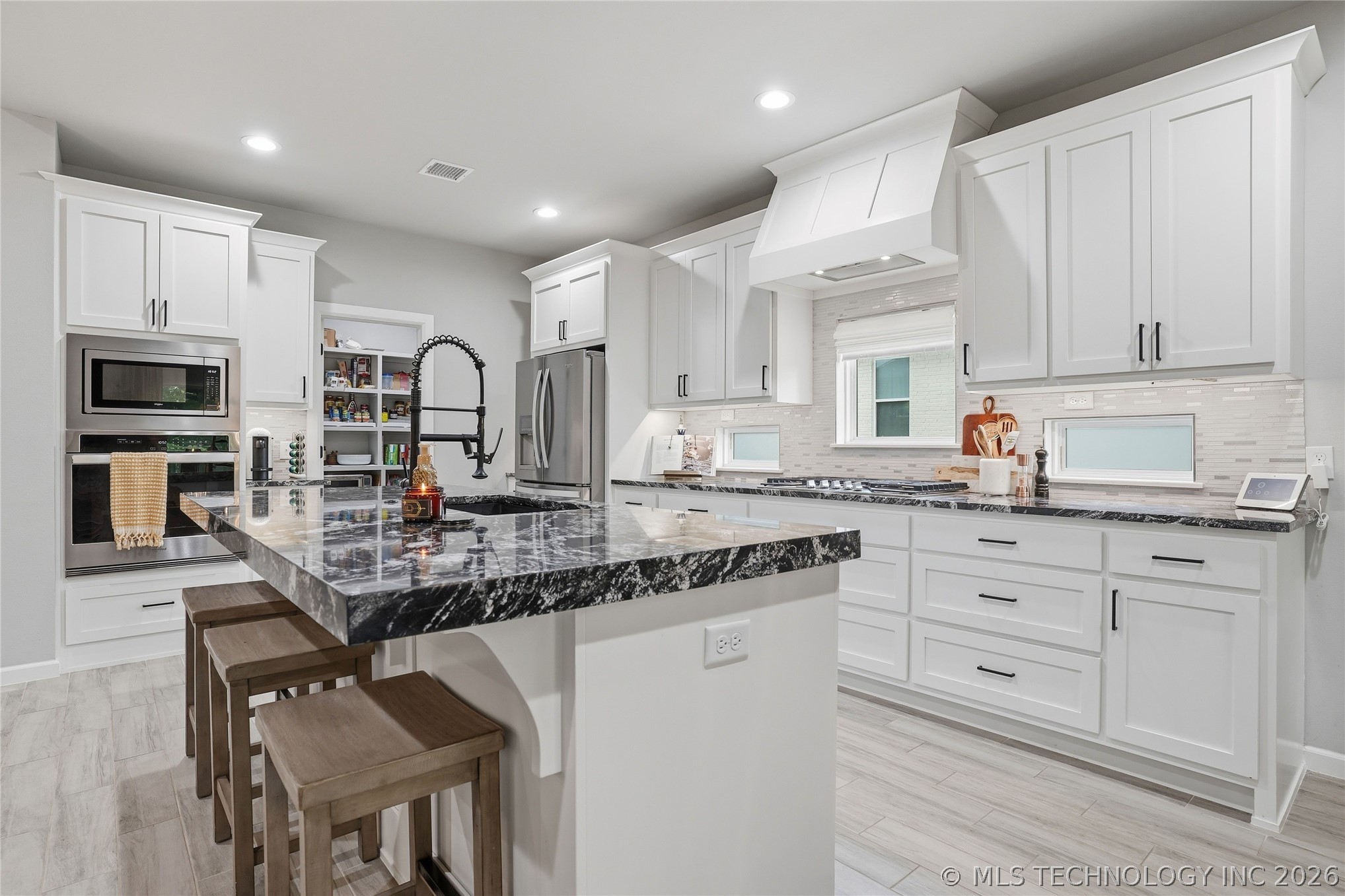 2414 W Union Place Collinsville OK 74021