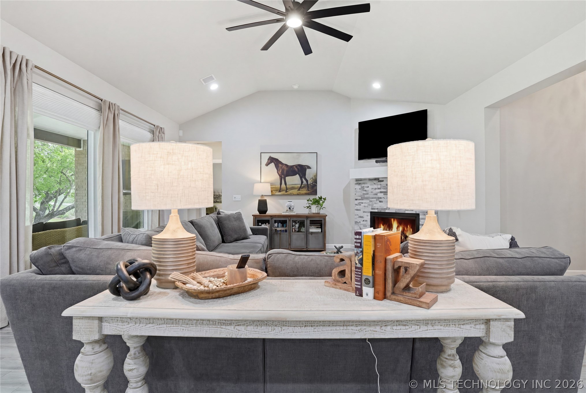 2414 W Union Place Collinsville OK 74021