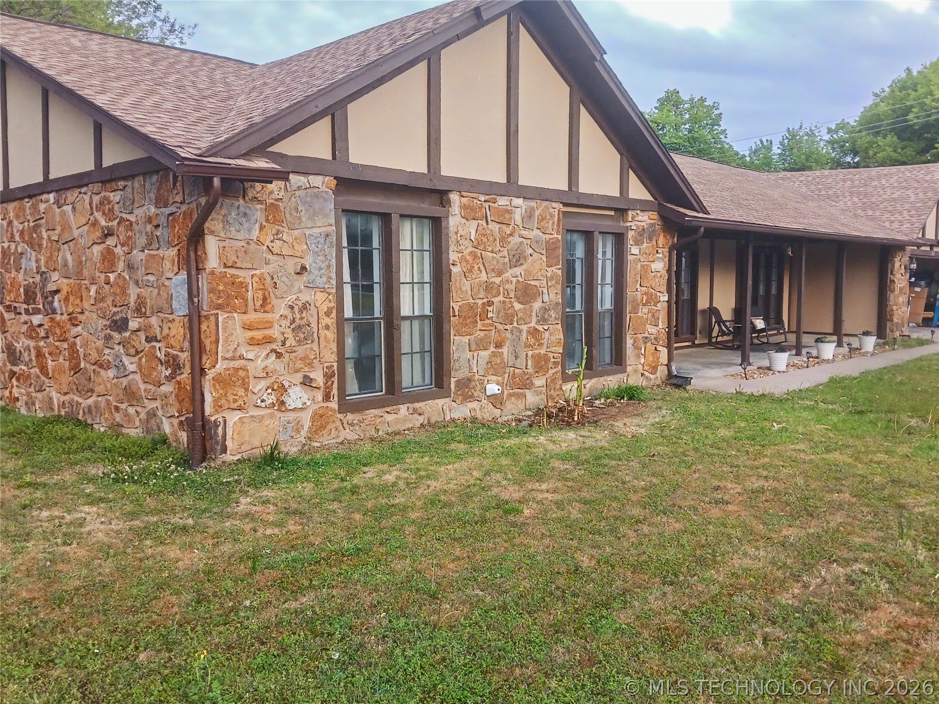 602 S Powell Avenue Wagoner OK 74467