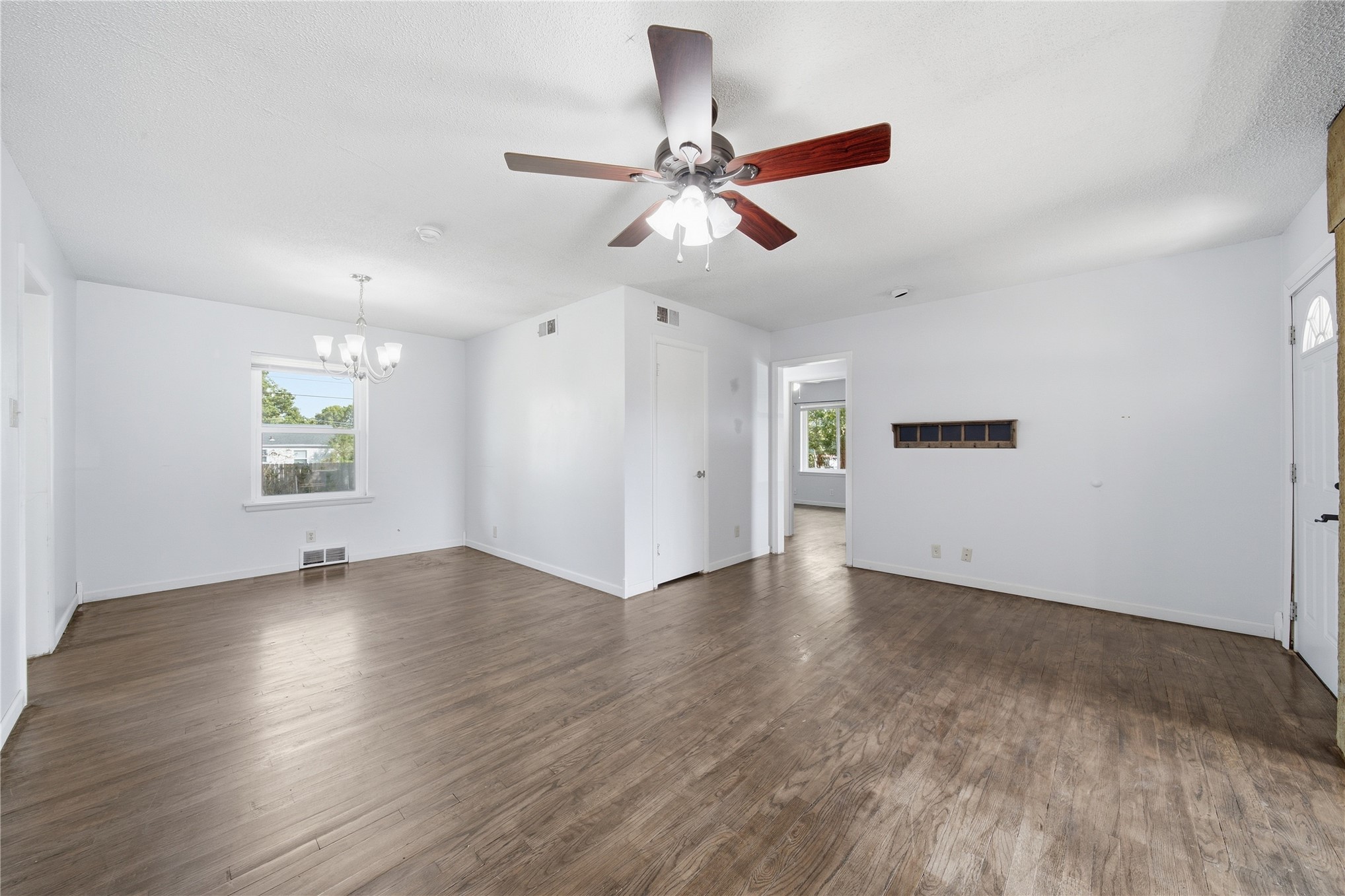 354 SE Wilshire Avenue Bartlesville OK 74006