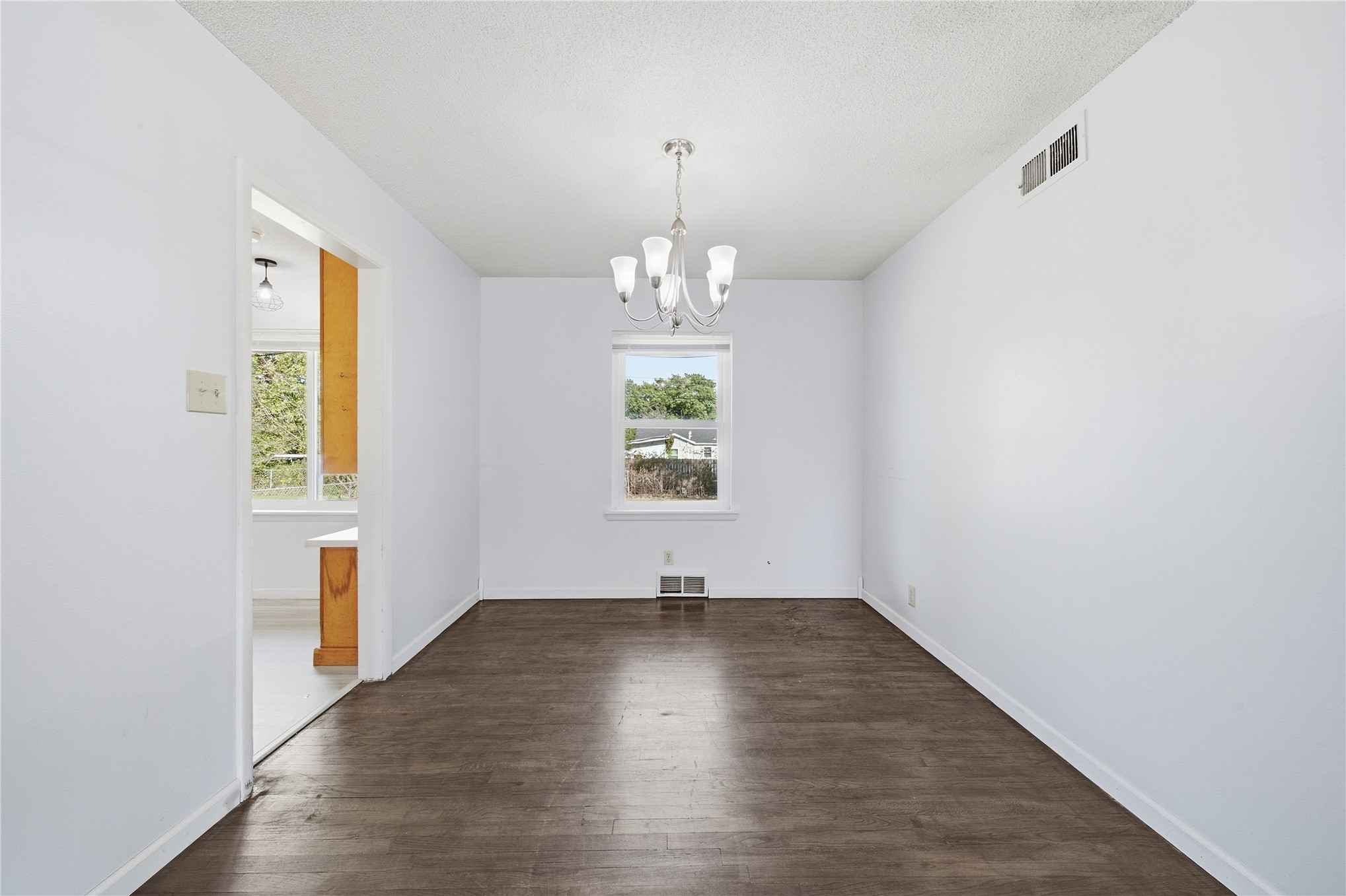 354 SE Wilshire Avenue Bartlesville OK 74006