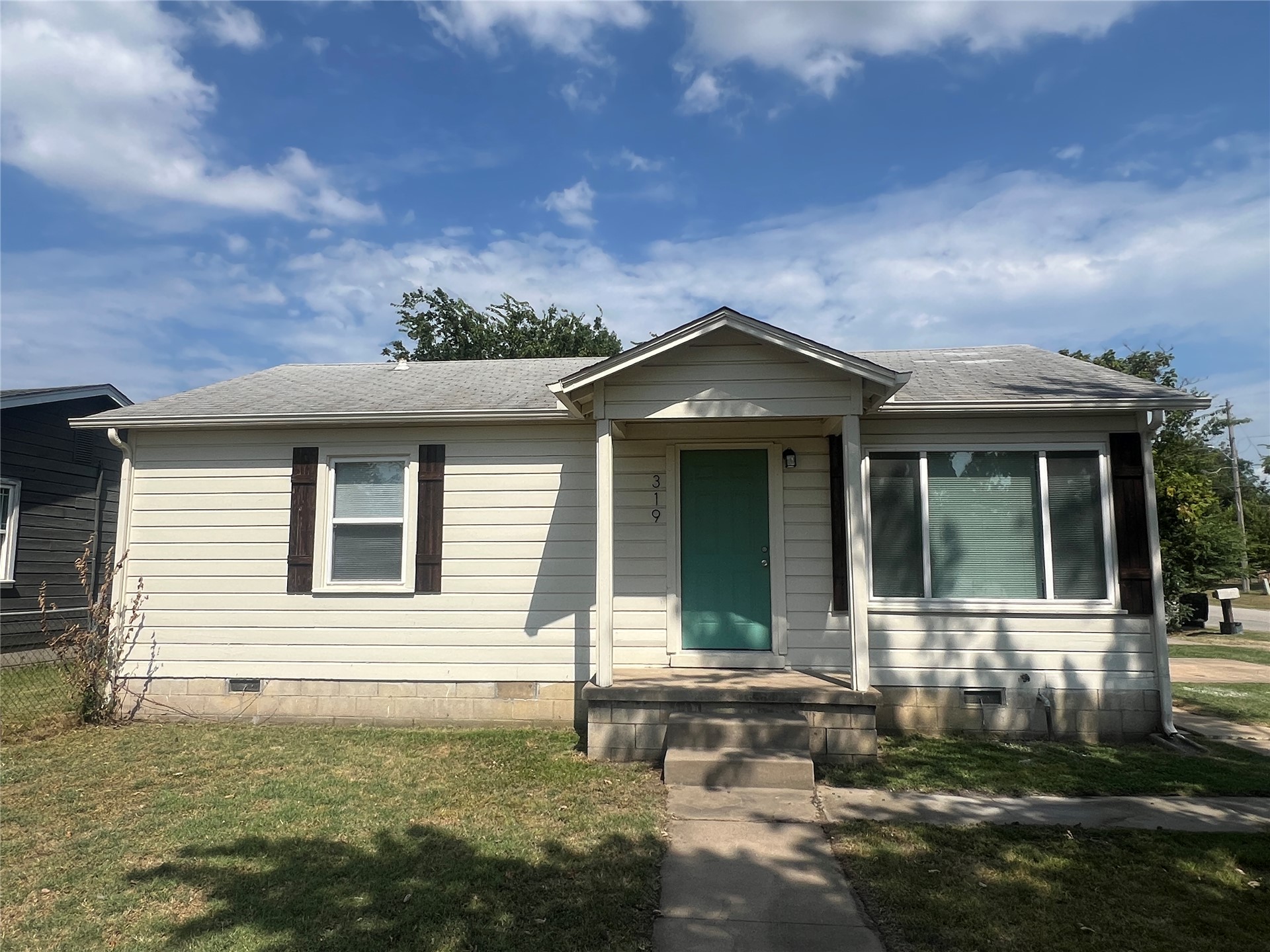 319 S Main Street Owasso OK 74055