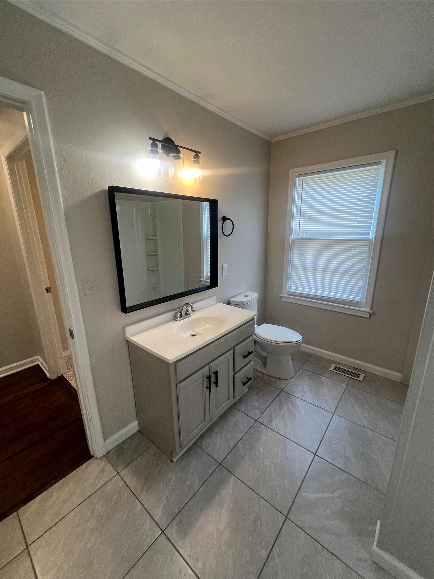 319 S Main Street Owasso OK 74055