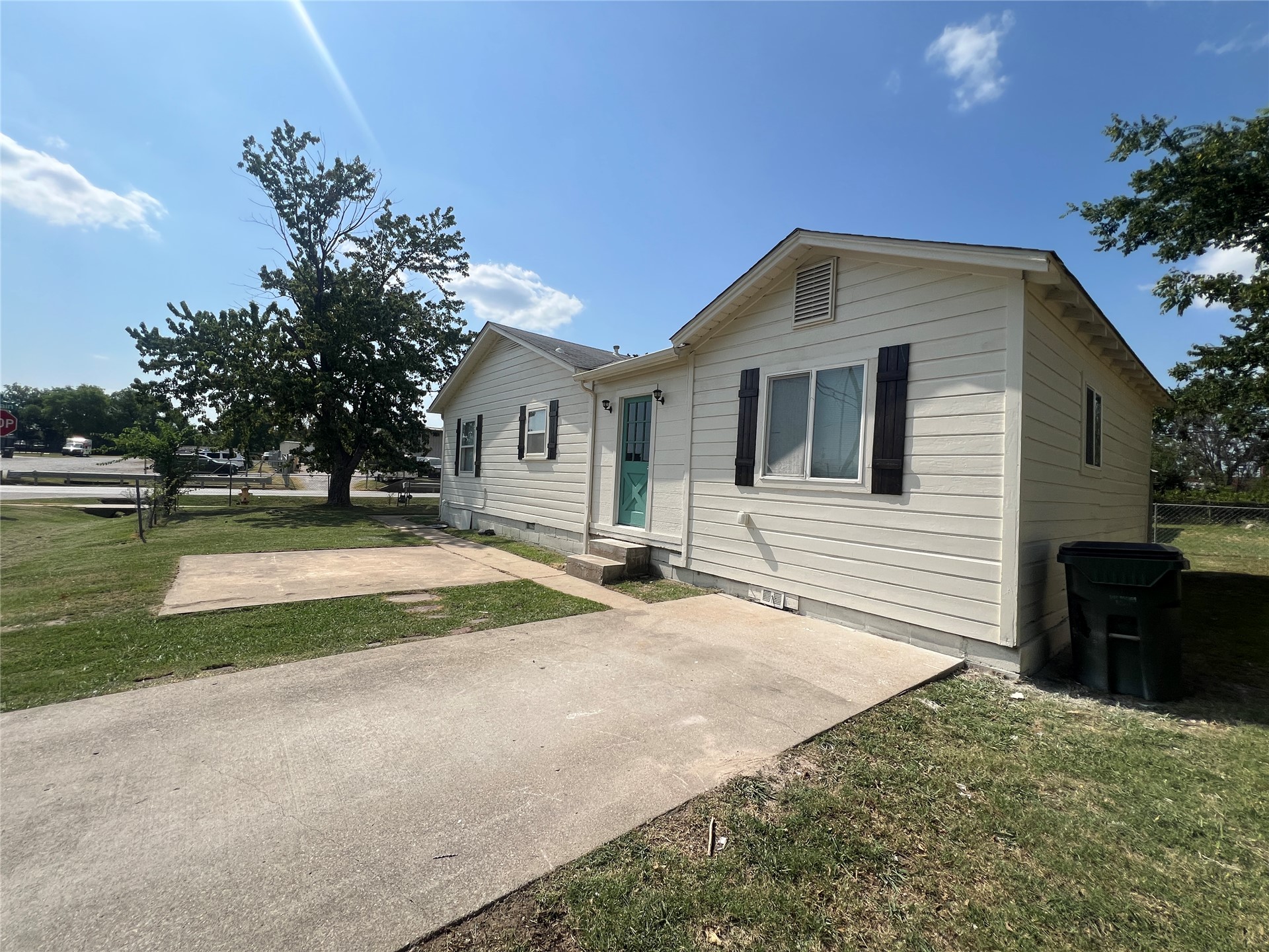 319 S Main Street Owasso OK 74055