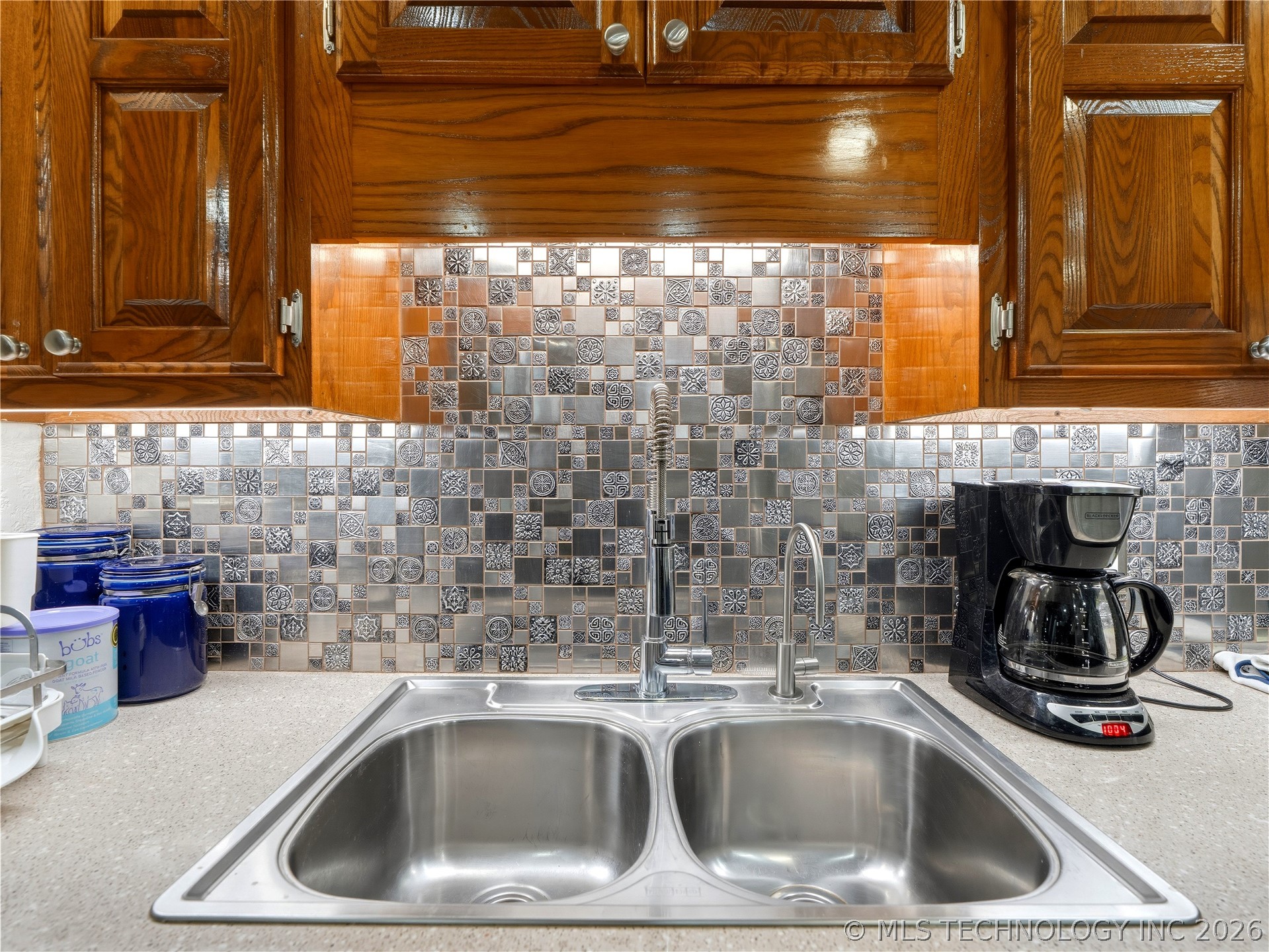 120 Oakwood Ada OK 74820