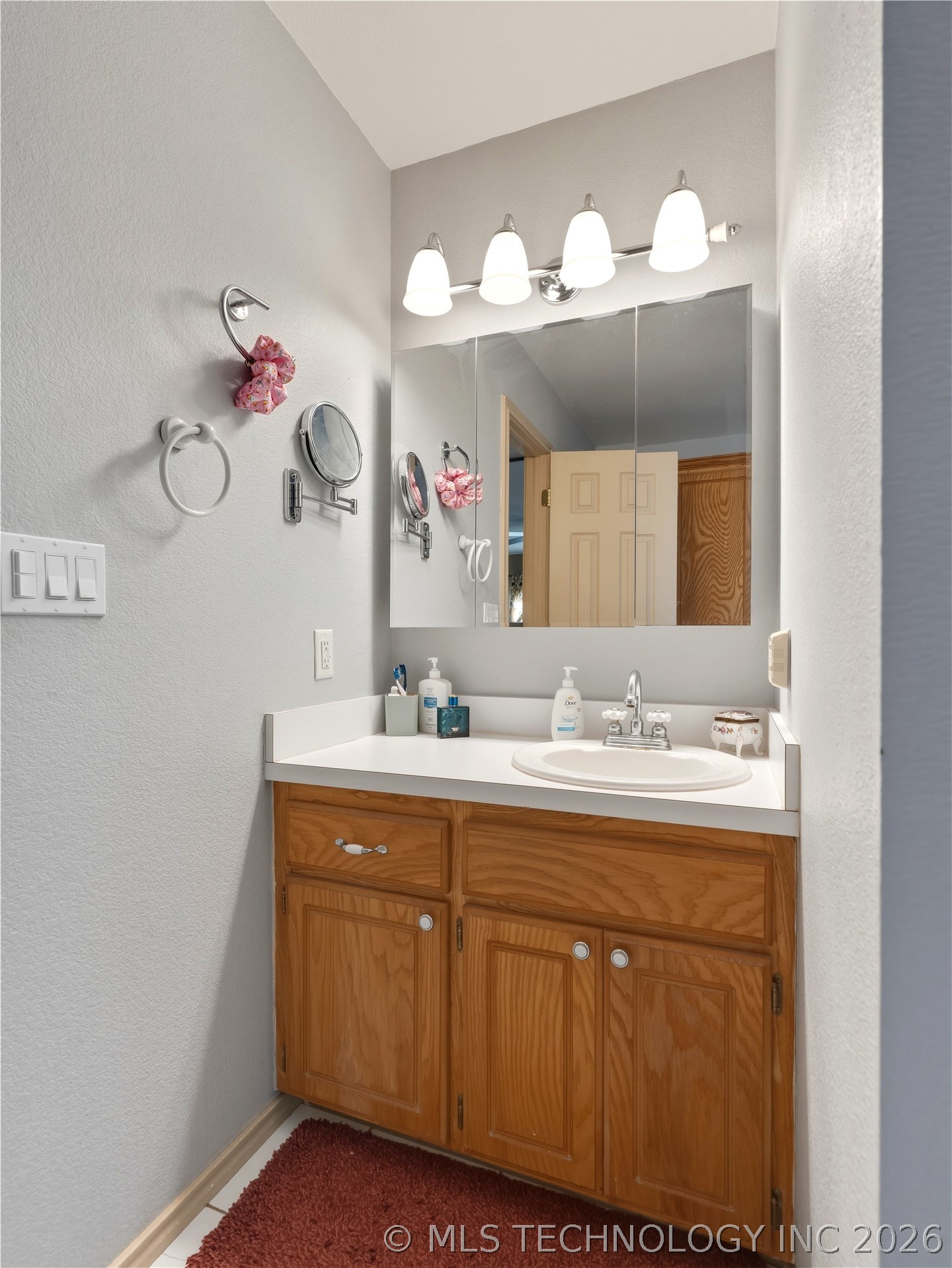 120 Oakwood Ada OK 74820