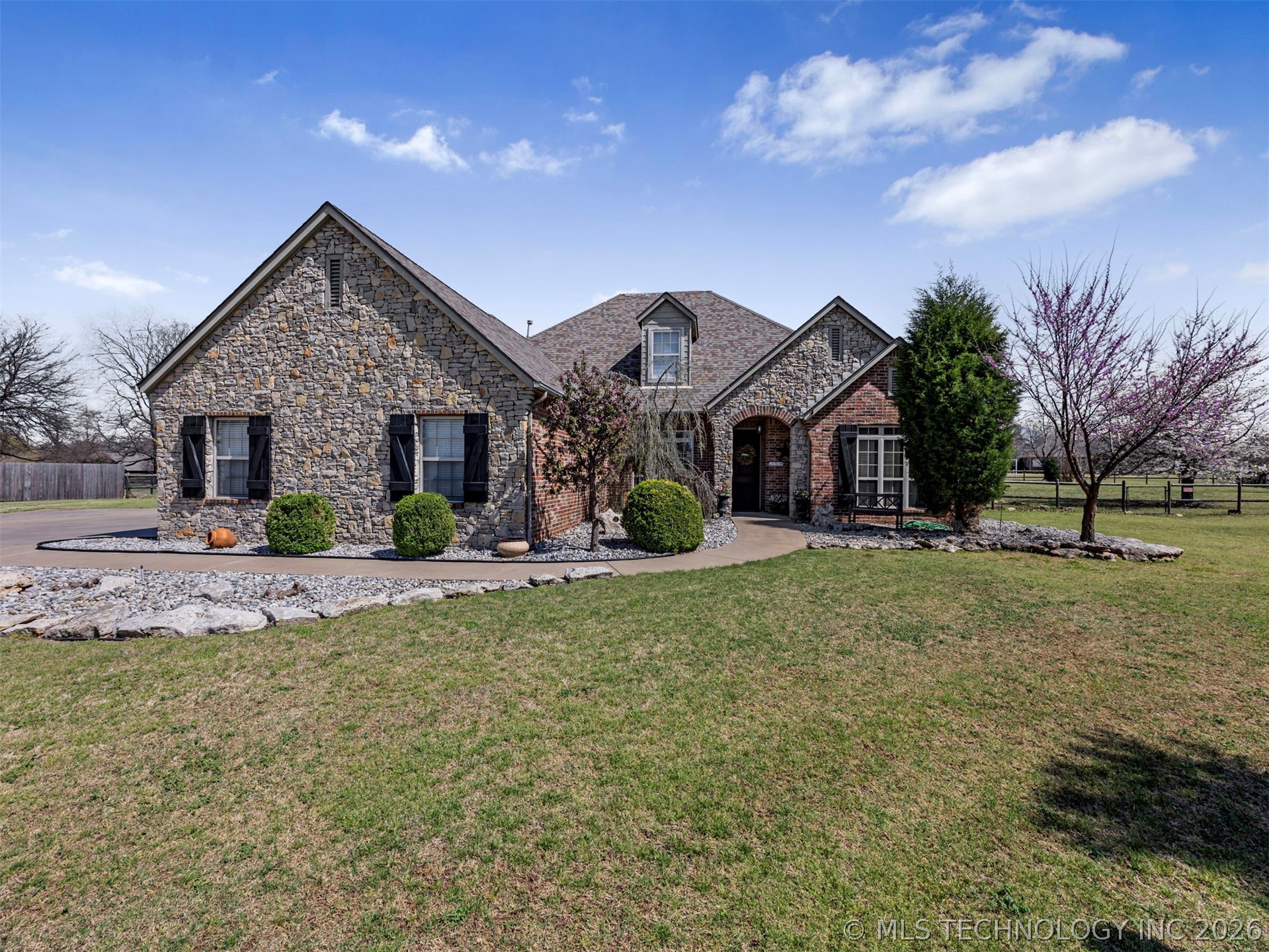 19592 E 73rd Place N Owasso OK 74055