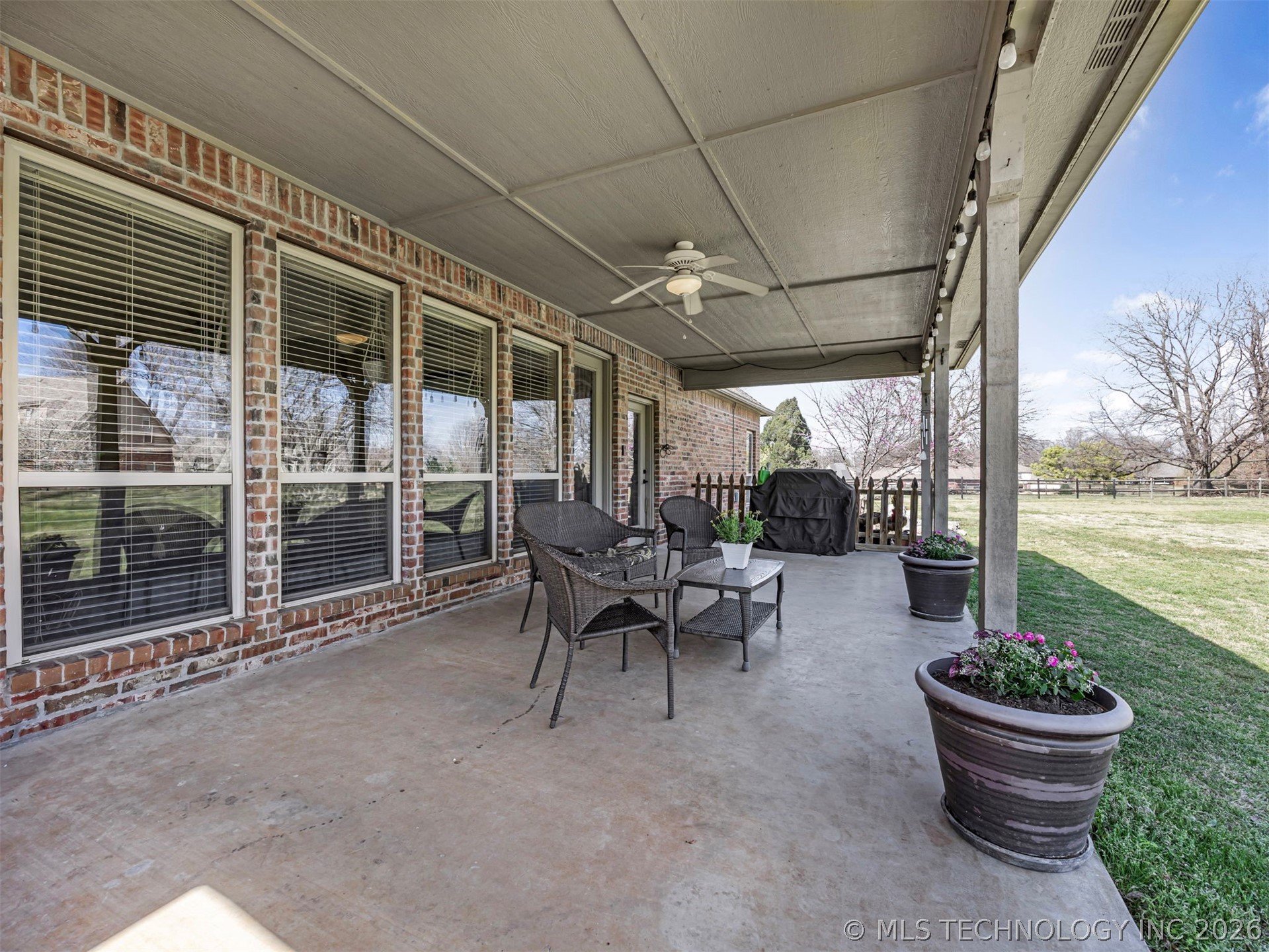19592 E 73rd Place N Owasso OK 74055