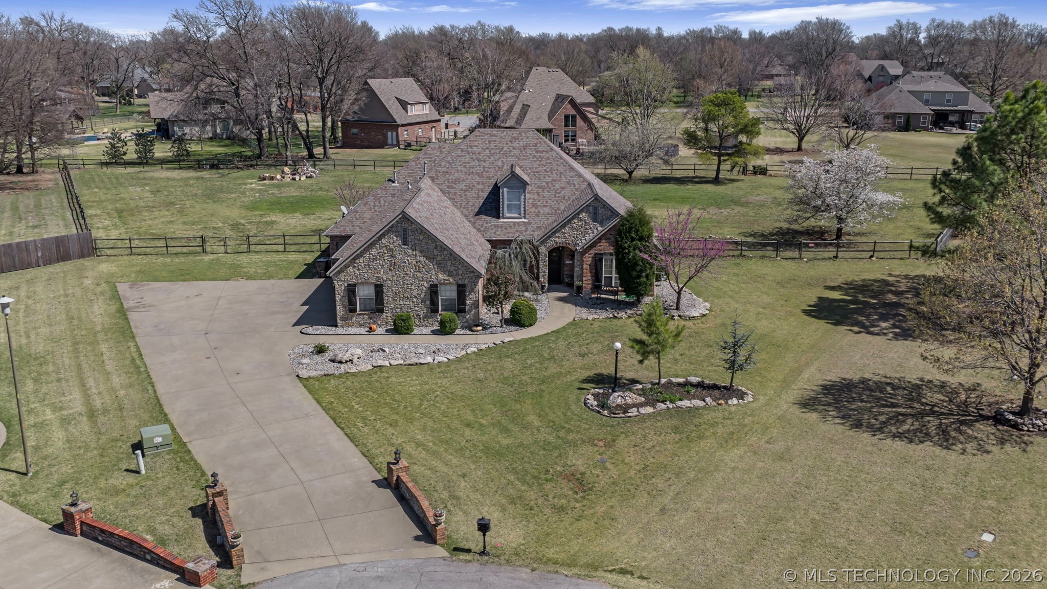 19592 E 73rd Place N Owasso OK 74055