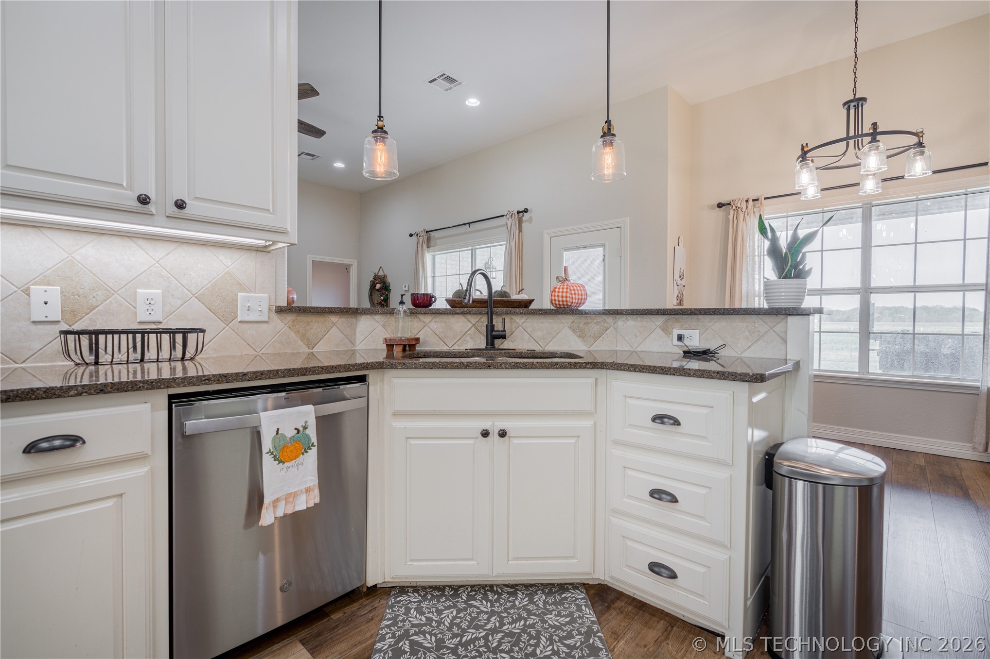 1683 Robinson Road Bokchito OK 74726