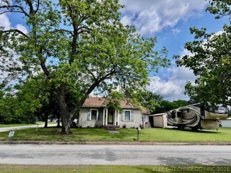 406 W Broadway Street S Marietta OK 73448