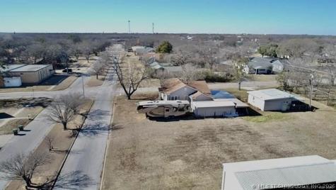 406 W Broadway Street S Marietta OK 73448