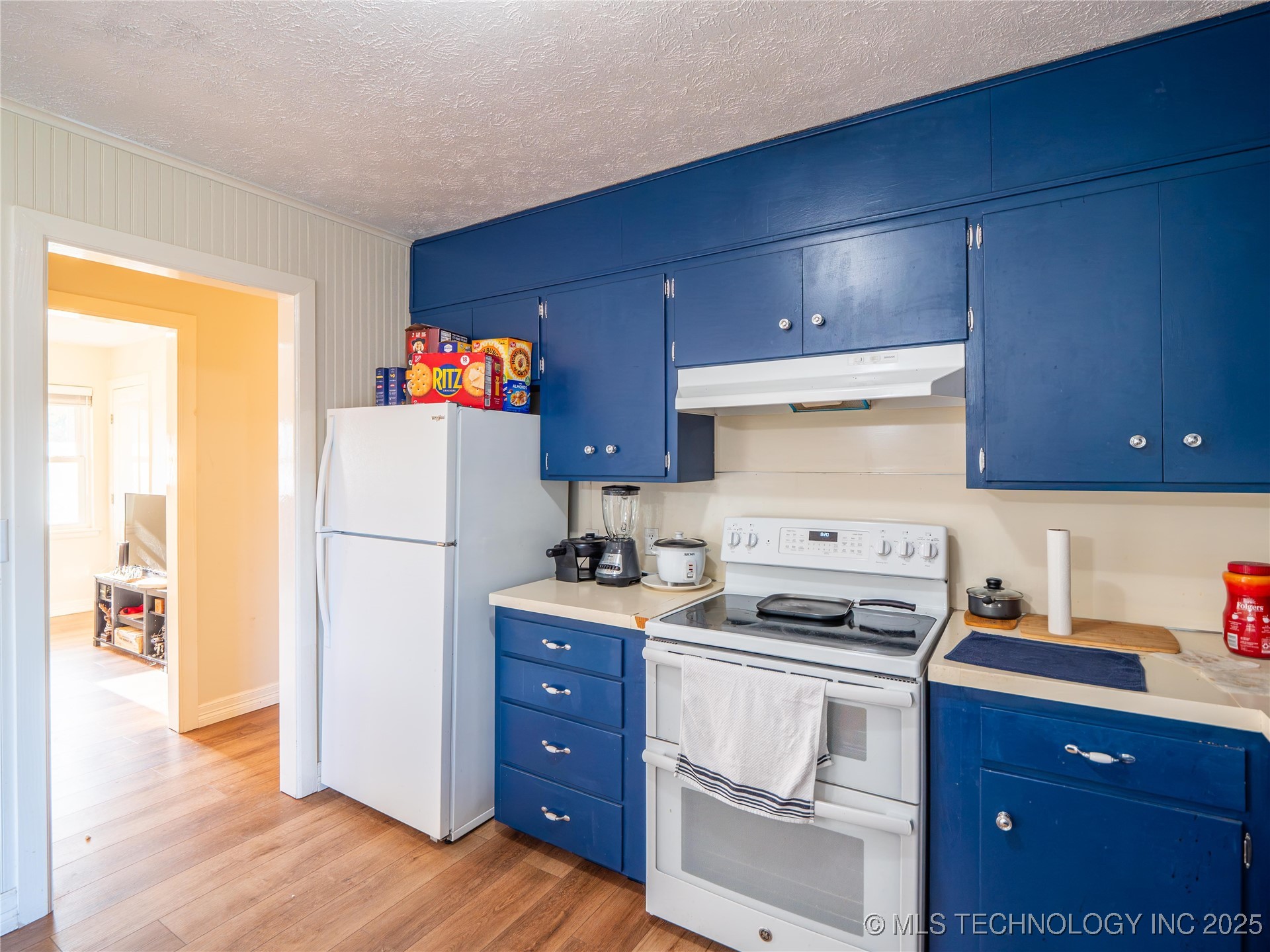 126 S Walnut Avenue Hartshorne OK 74547