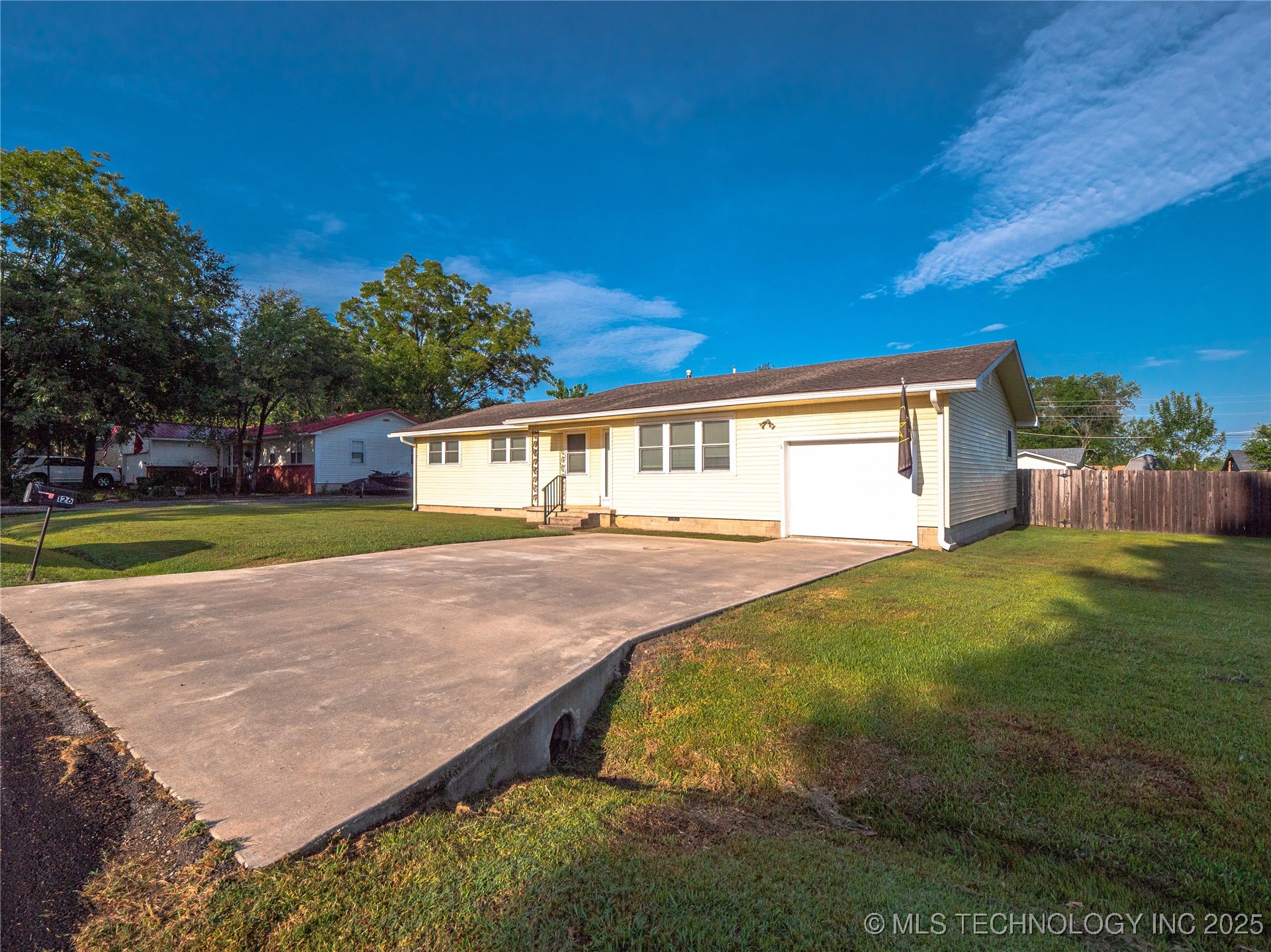 126 S Walnut Avenue Hartshorne OK 74547