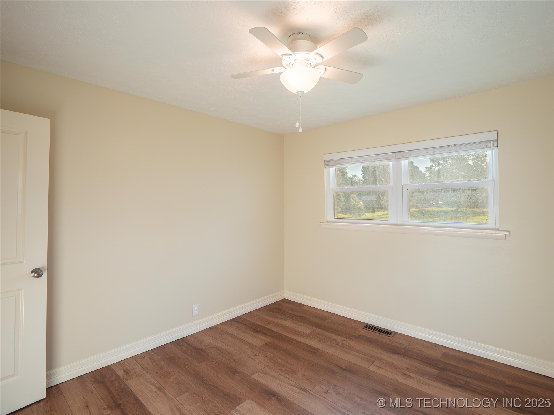 126 S Walnut Avenue Hartshorne OK 74547