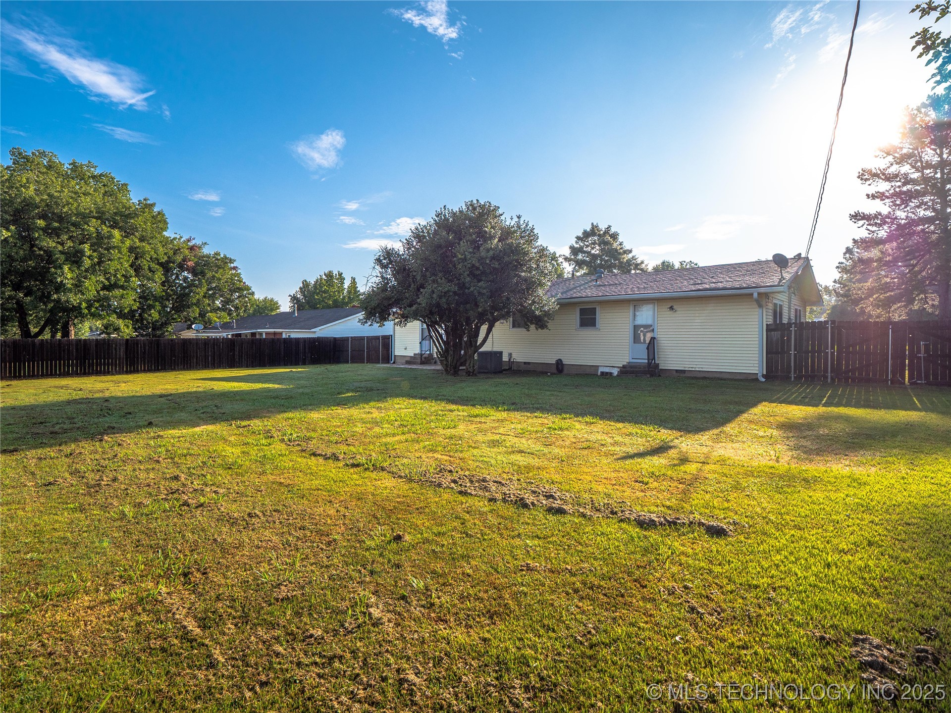 126 S Walnut Avenue Hartshorne OK 74547