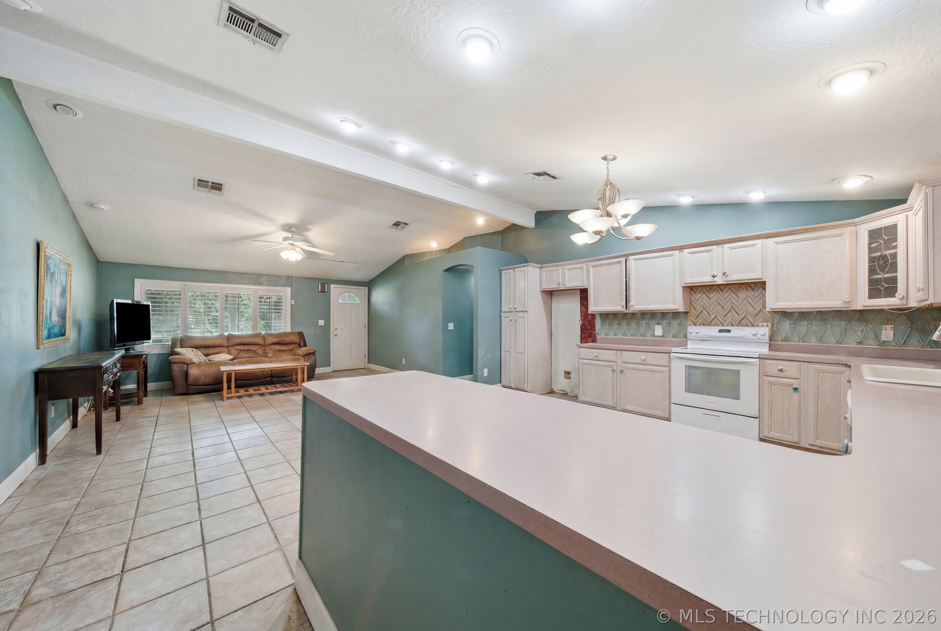 61050 E 340 Road Grove OK 74344