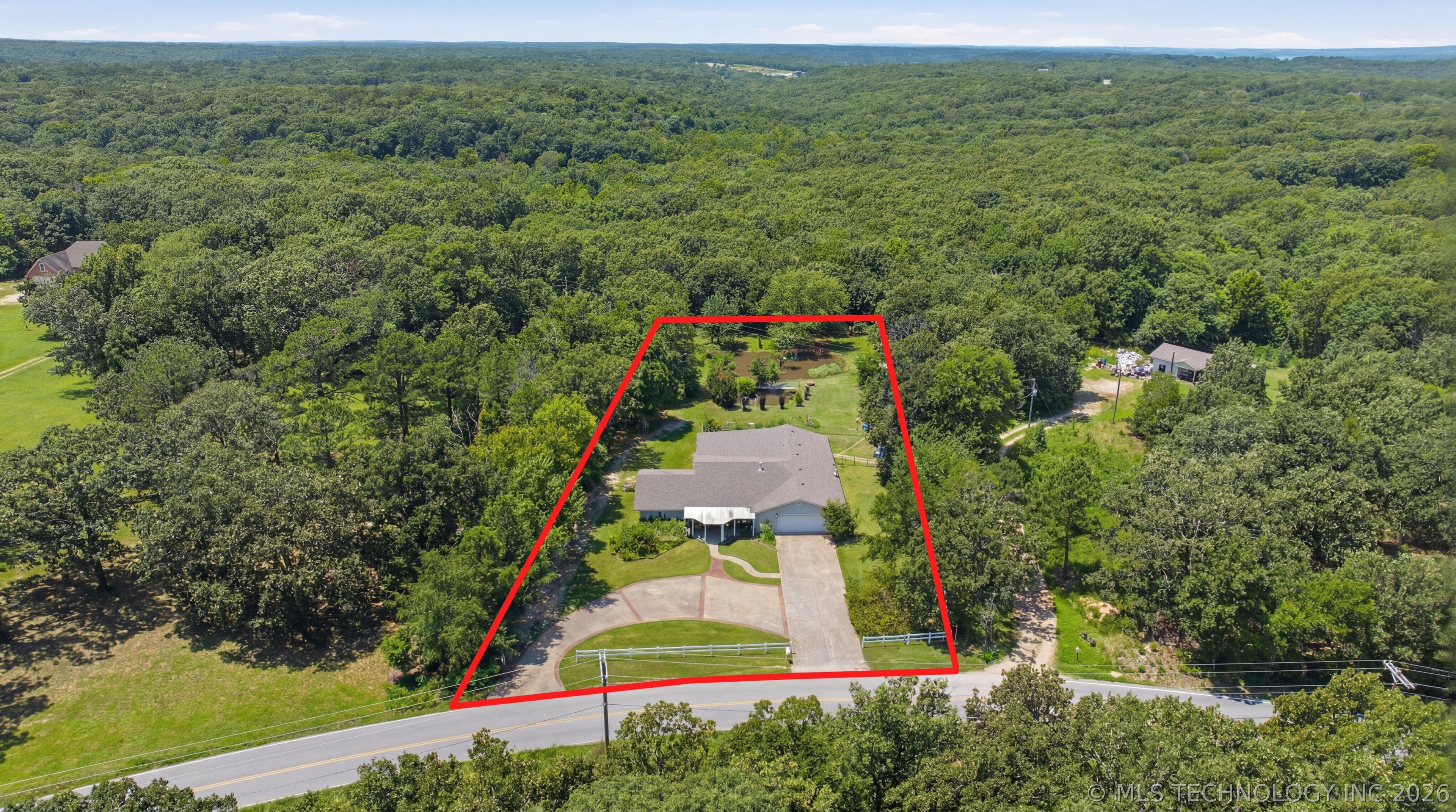 61050 E 340 Road Grove OK 74344