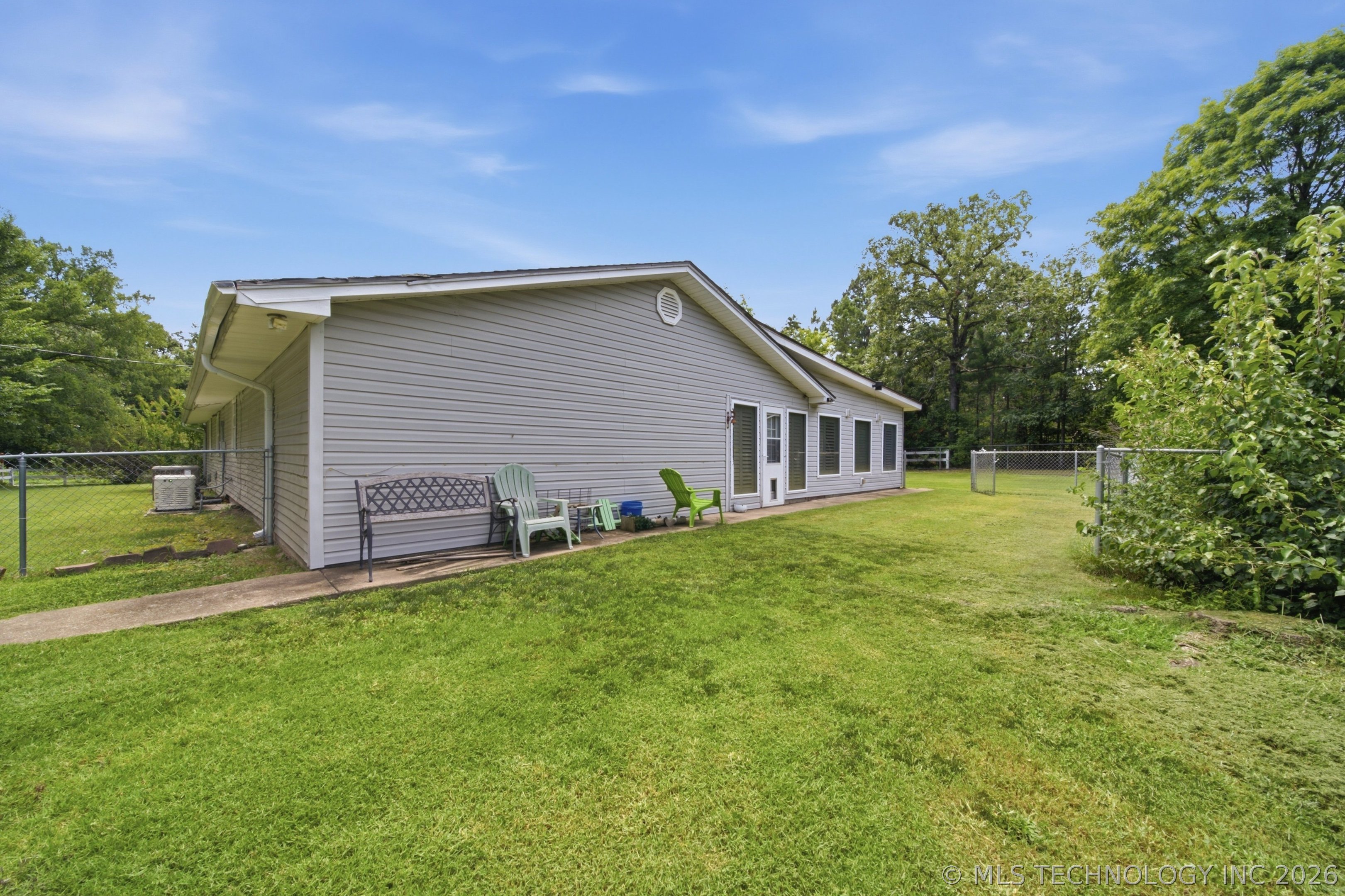61050 E 340 Road Grove OK 74344