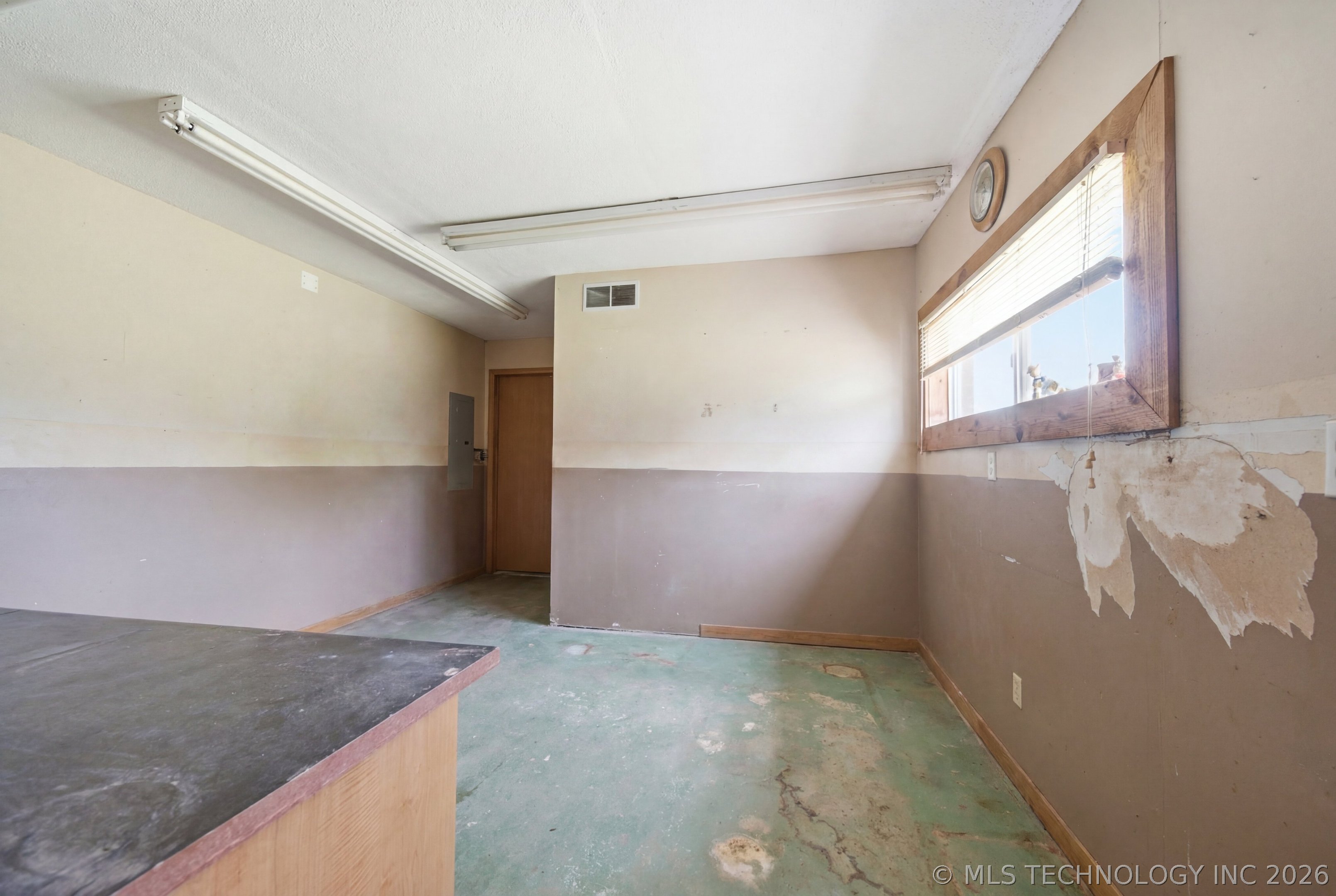 61050 E 340 Road Grove OK 74344