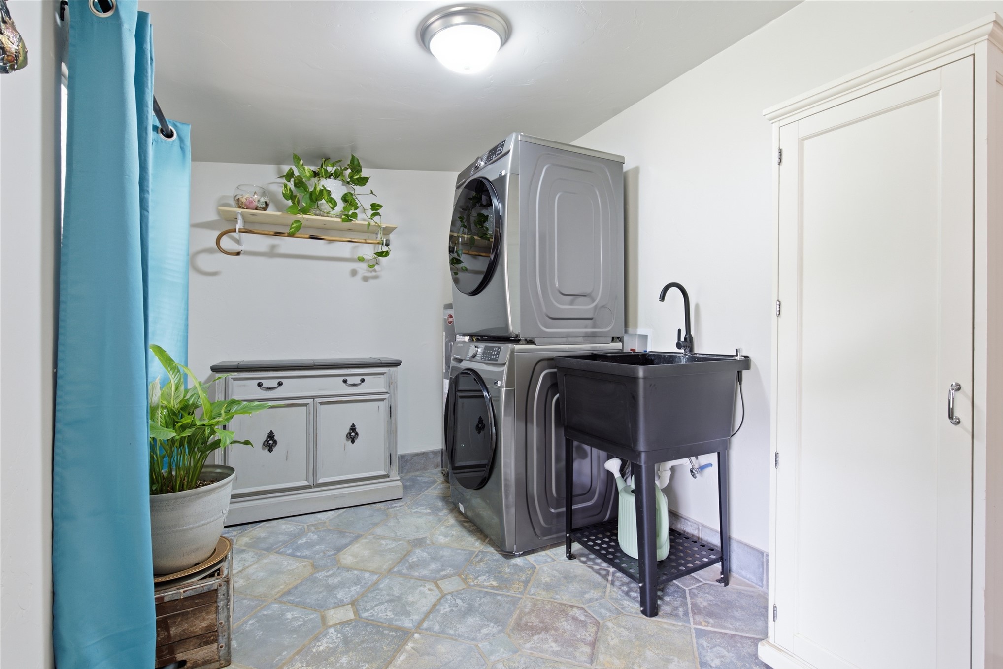 427 E Tulsa Sulphur OK 73086
