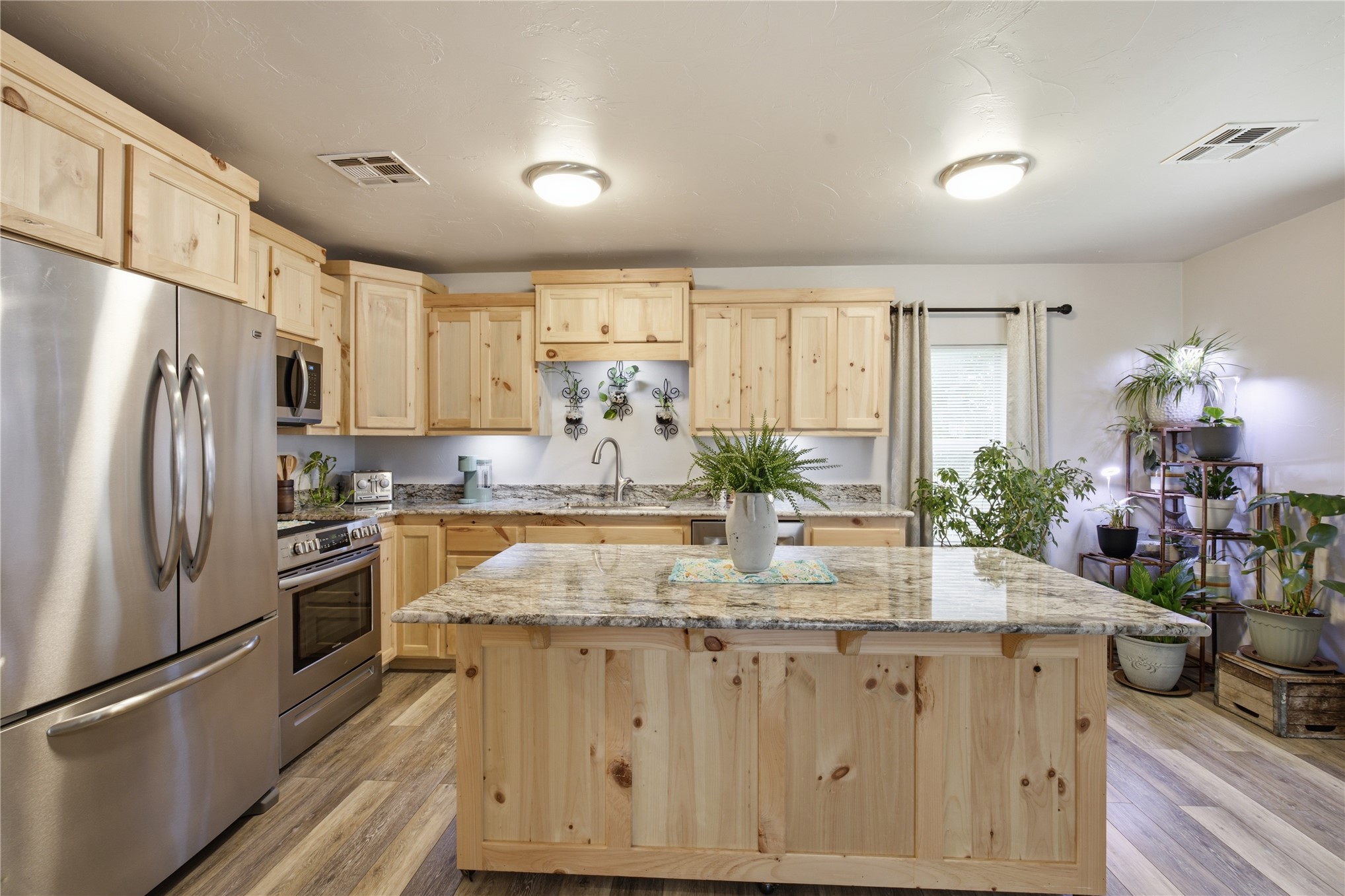 427 E Tulsa Sulphur OK 73086