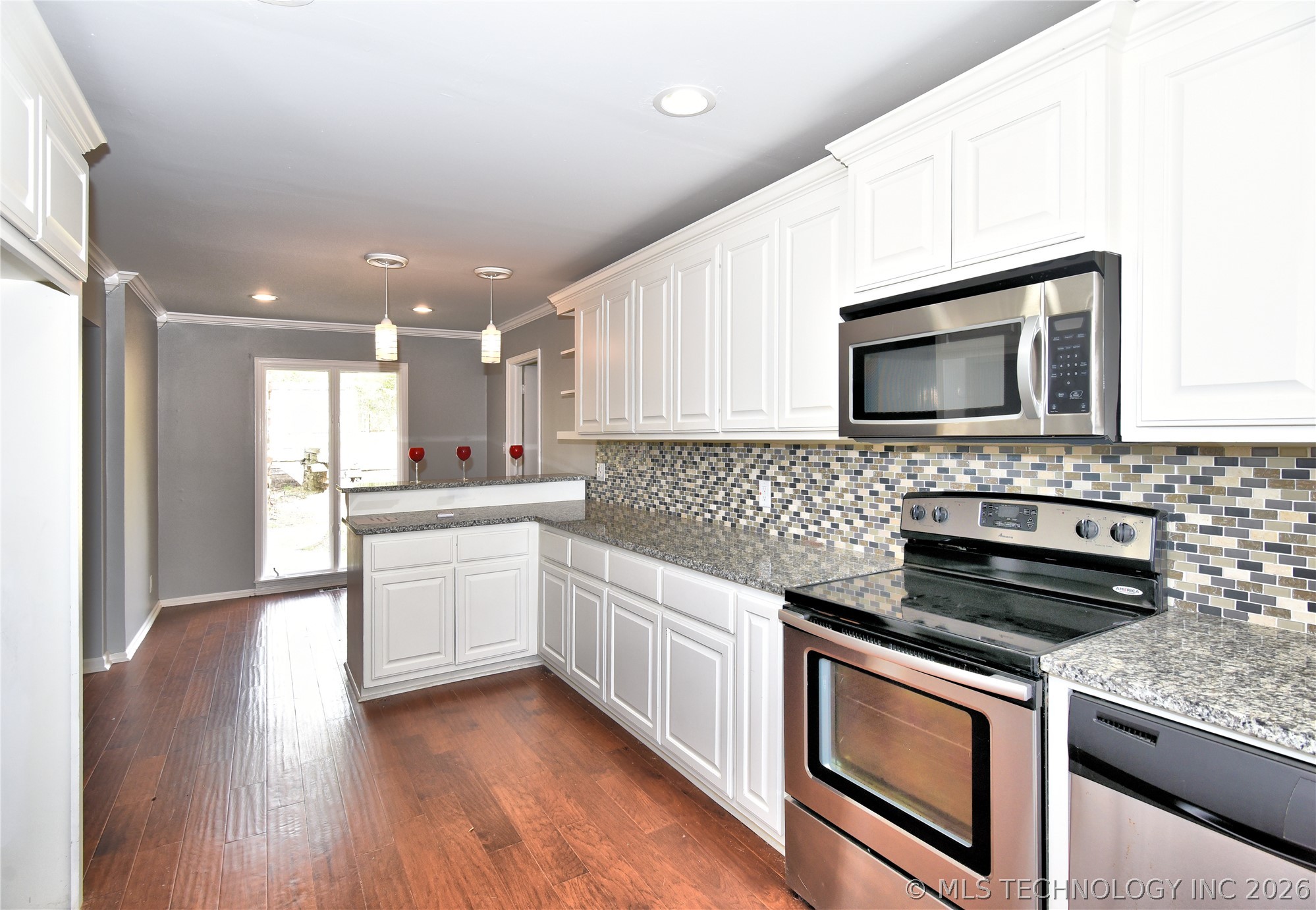 6924 S Knoxville Avenue Tulsa OK 74136