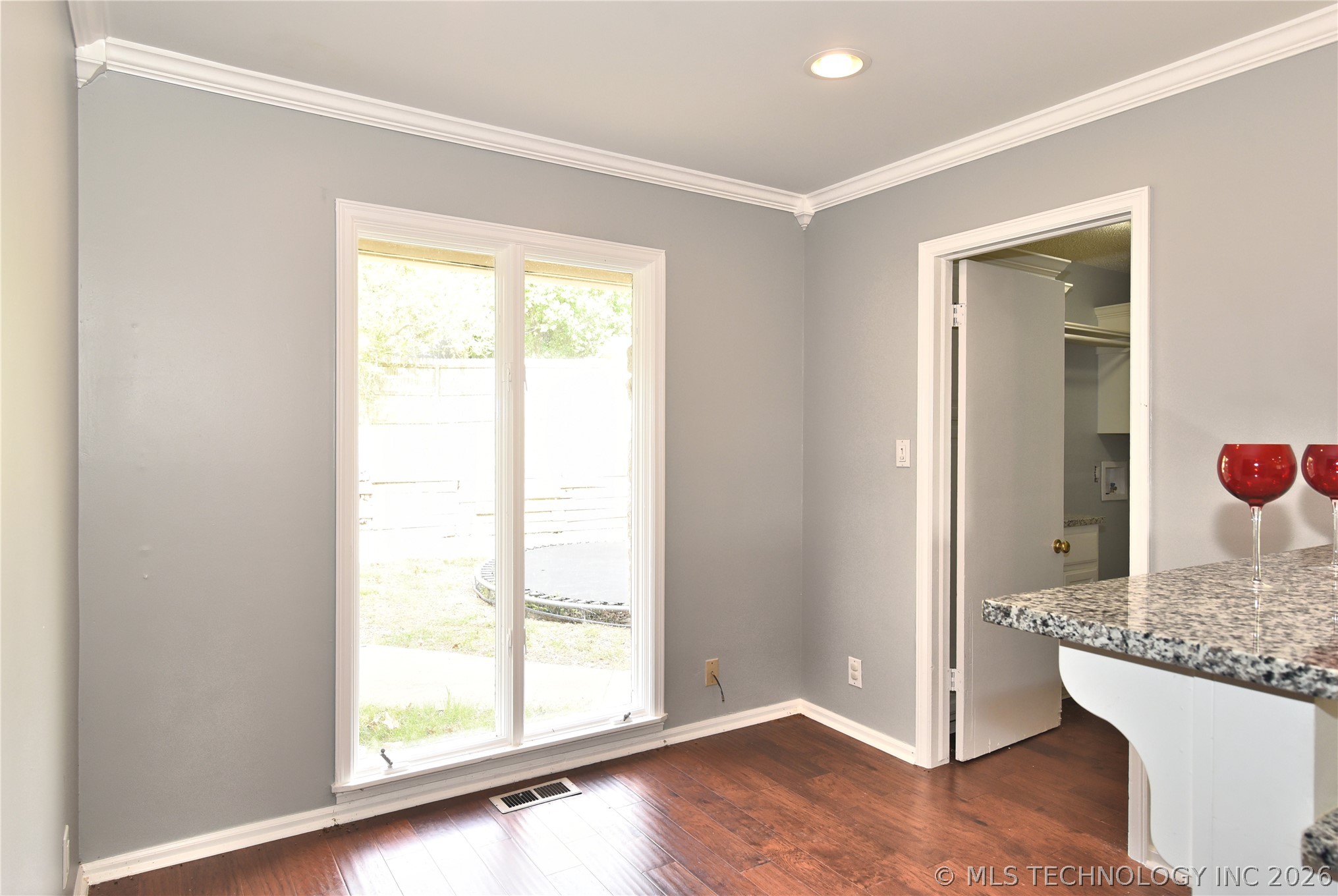 6924 S Knoxville Avenue Tulsa OK 74136