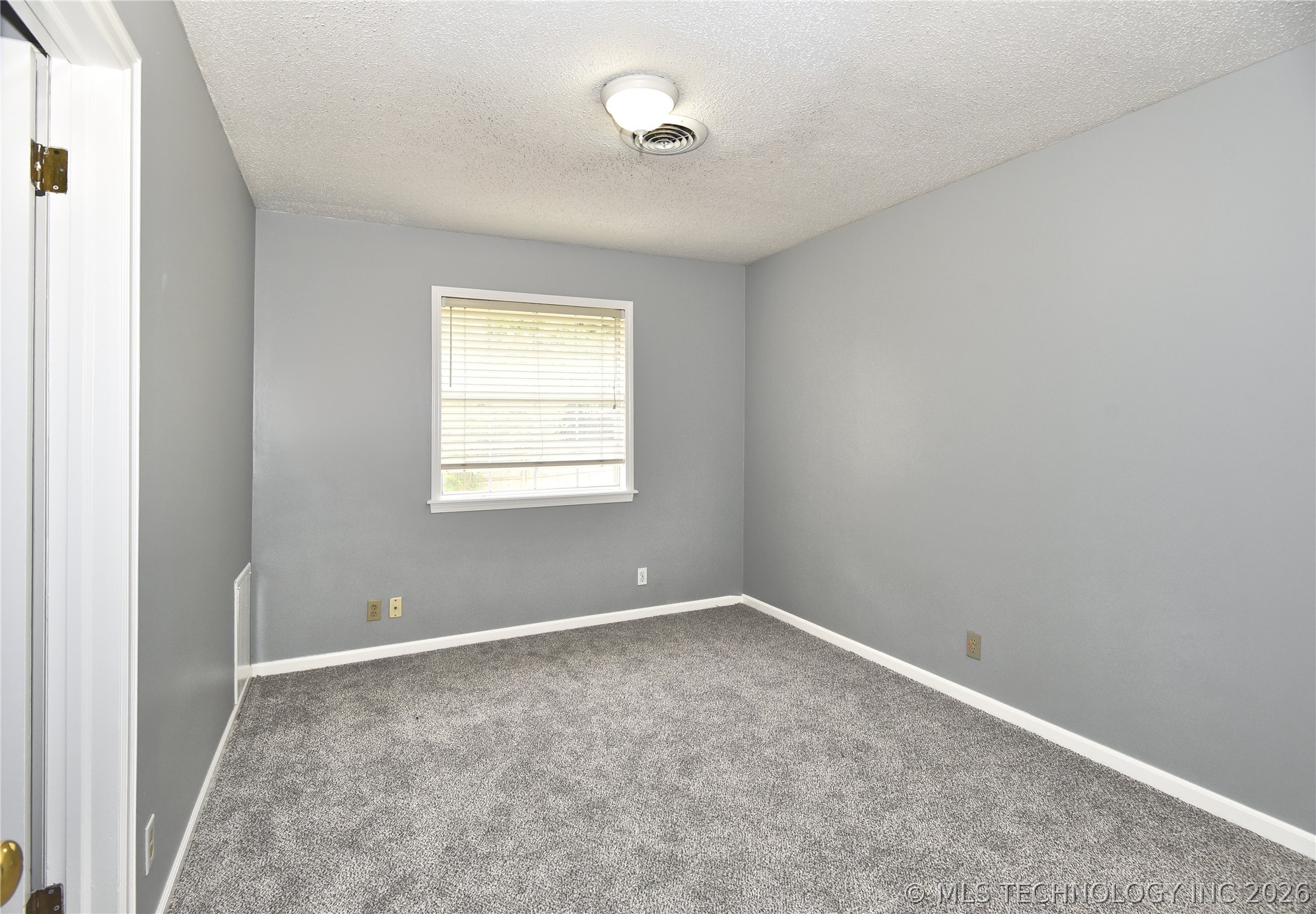6924 S Knoxville Avenue Tulsa OK 74136