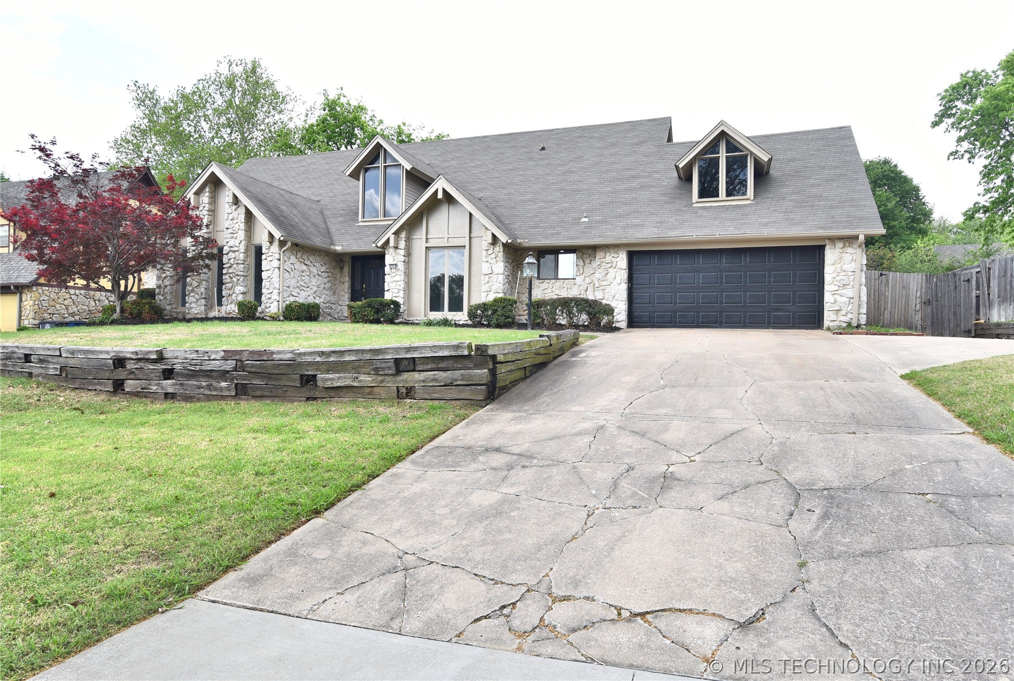 6924 S Knoxville Avenue Tulsa OK 74136