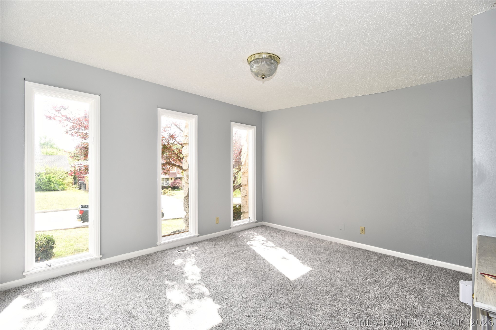 6924 S Knoxville Avenue Tulsa OK 74136