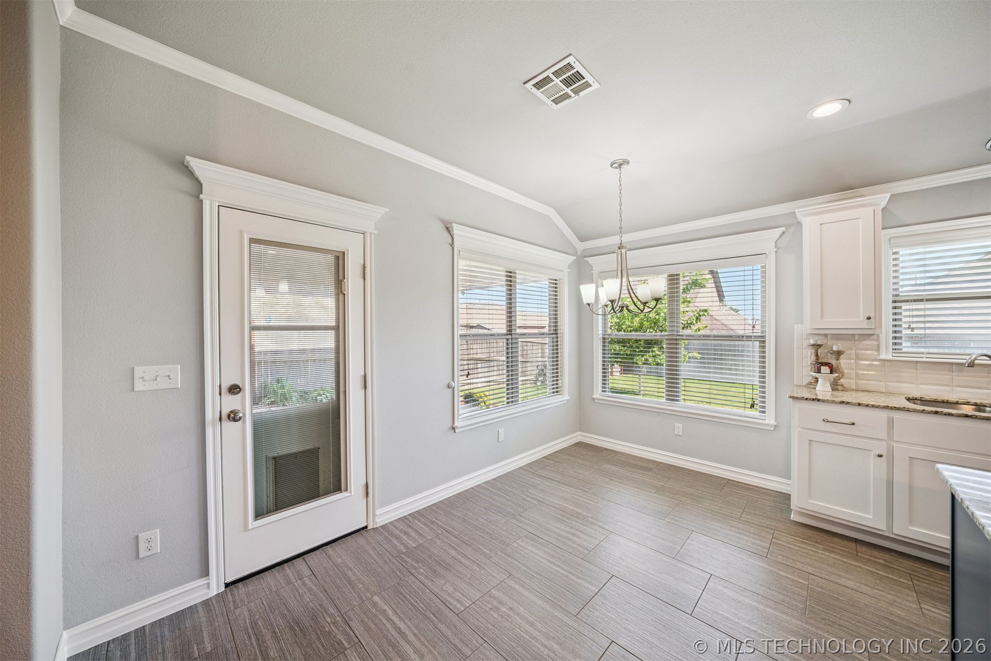 1006 W Missouri Avenue Claremore OK 74019