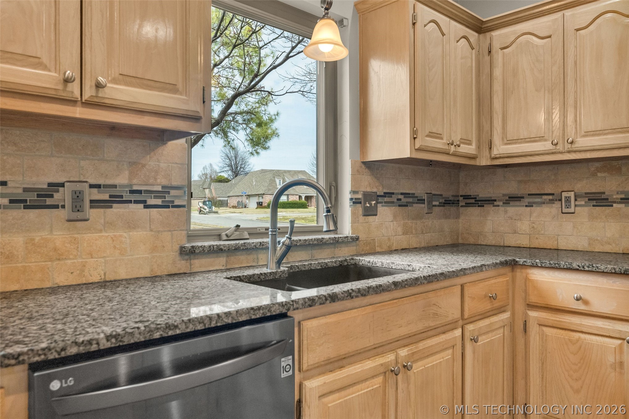 1700 W Lincoln Street Broken Arrow OK 74012