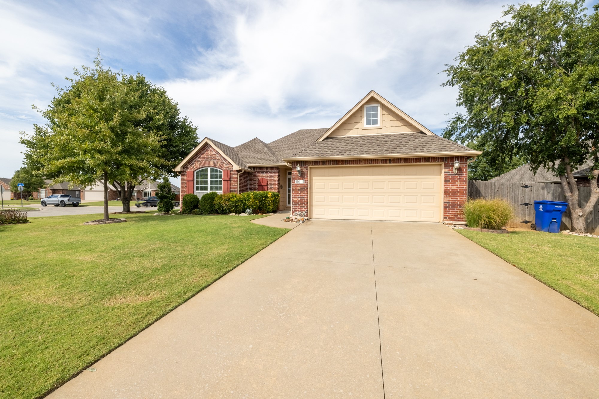 1614 W Austin Place Broken Arrow OK 74011