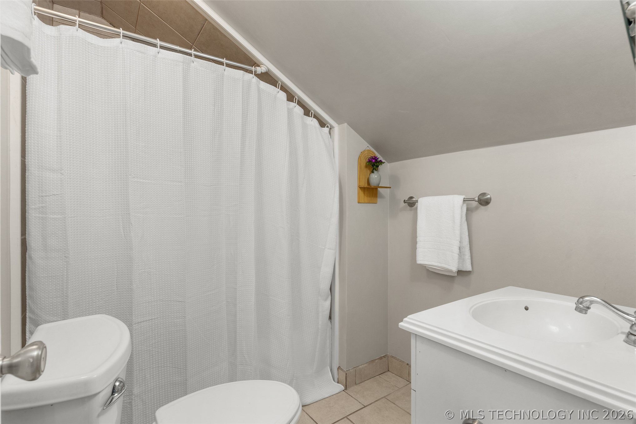 2719 E 1st Street Tulsa OK 74129