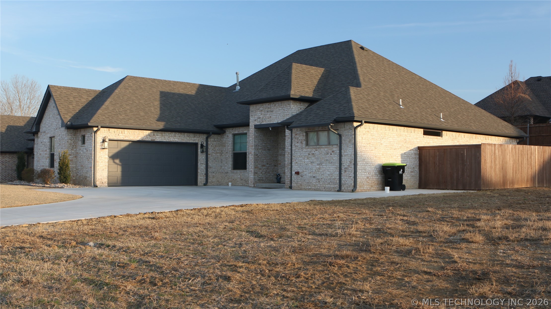 1301 Magnolia Drive N Ada OK 74820